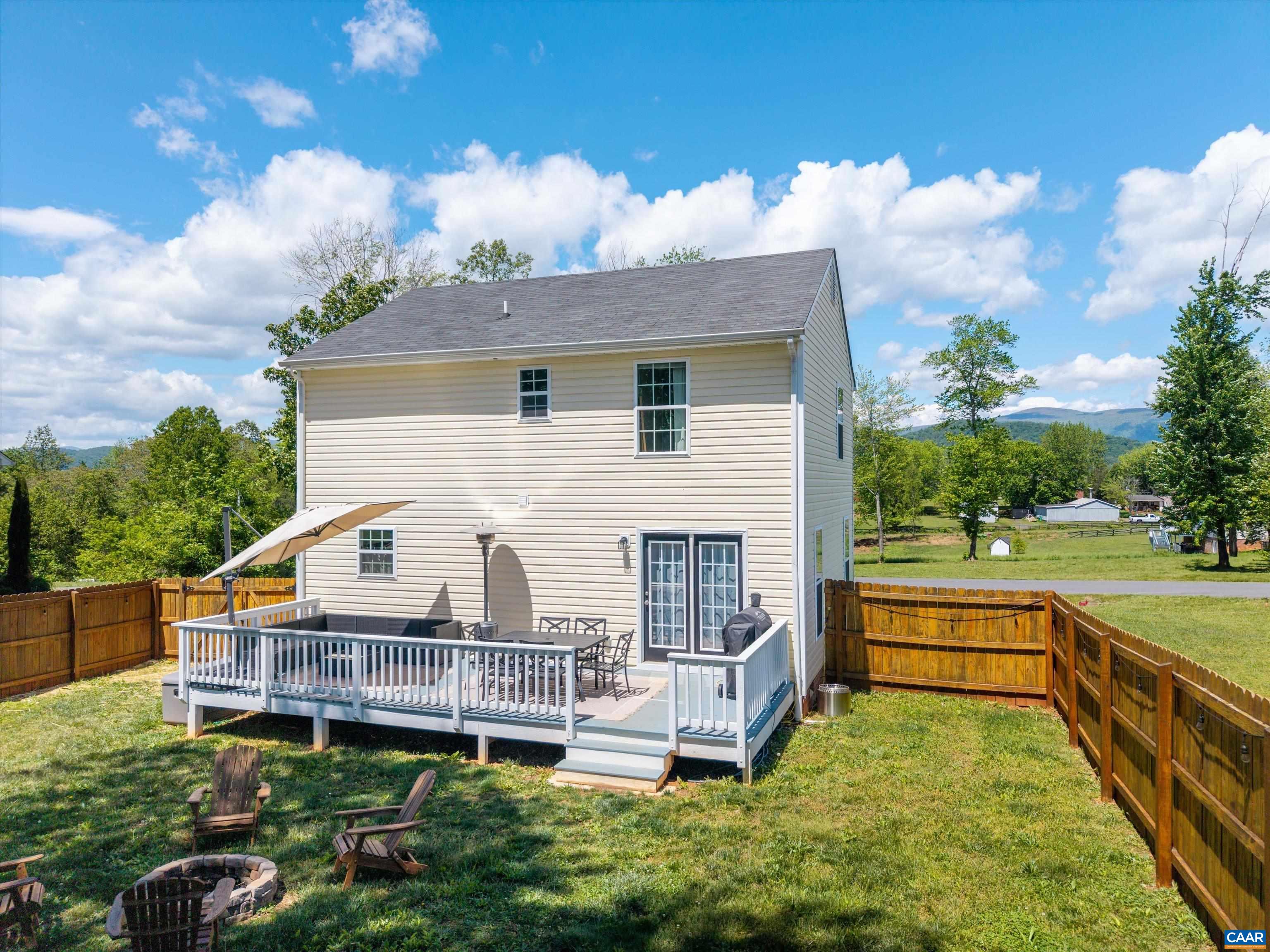 67 BARRINGTON DR, STANARDSVILLE, Virginia 22973, 3 Bedrooms Bedrooms, ,2 BathroomsBathrooms,Residential,67 BARRINGTON DR,664298 MLS # 664298