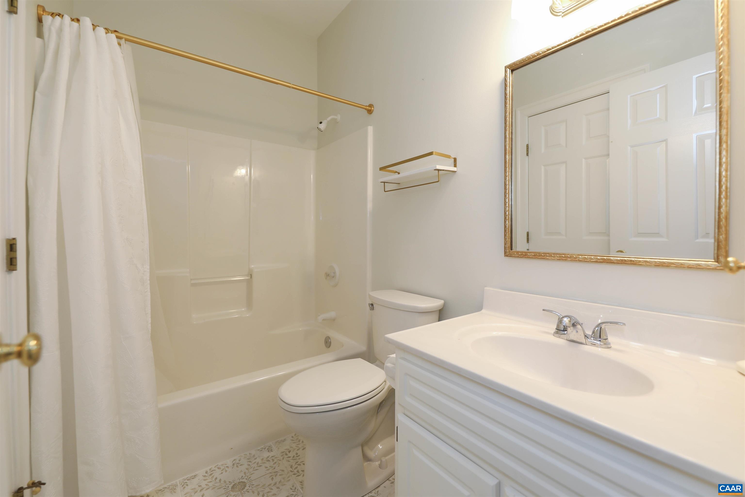3406 PIPERFIFE CT, KESWICK, Virginia 22947, 4 Bedrooms Bedrooms, ,4 BathroomsBathrooms,Residential,3406 PIPERFIFE CT,664299 MLS # 664299