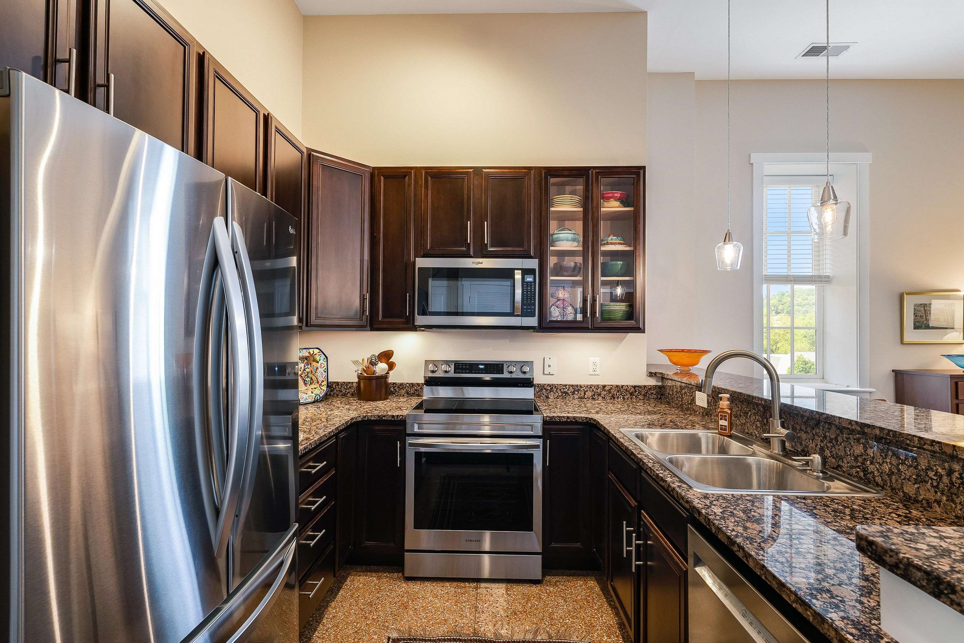 101 W VILLAGE DR, STAUNTON, Virginia 24401, 2 Bedrooms Bedrooms, ,2 BathroomsBathrooms,Residential,101 W VILLAGE DR,664300 MLS # 664300