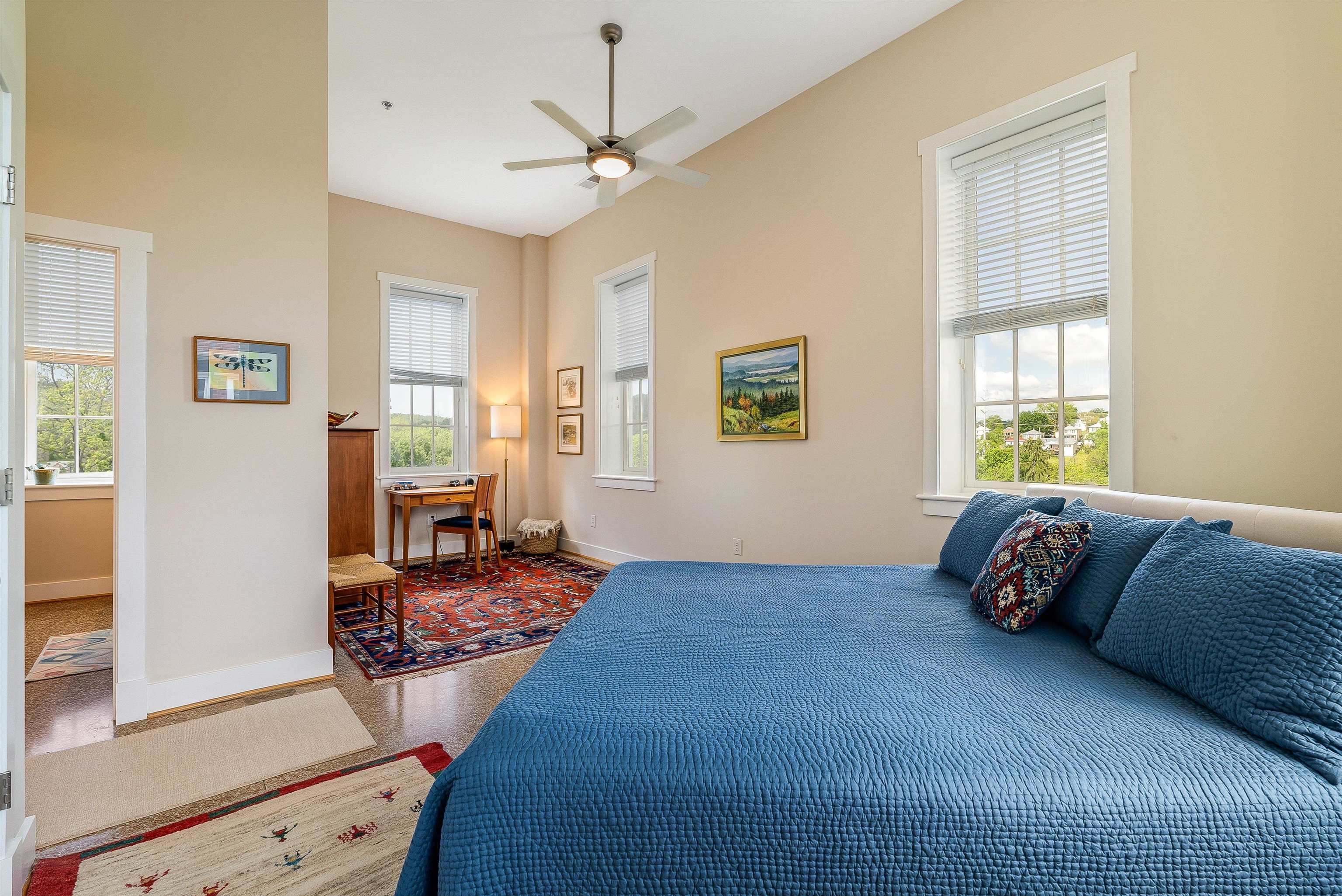 101 W VILLAGE DR, STAUNTON, Virginia 24401, 2 Bedrooms Bedrooms, ,2 BathroomsBathrooms,Residential,101 W VILLAGE DR,664300 MLS # 664300
