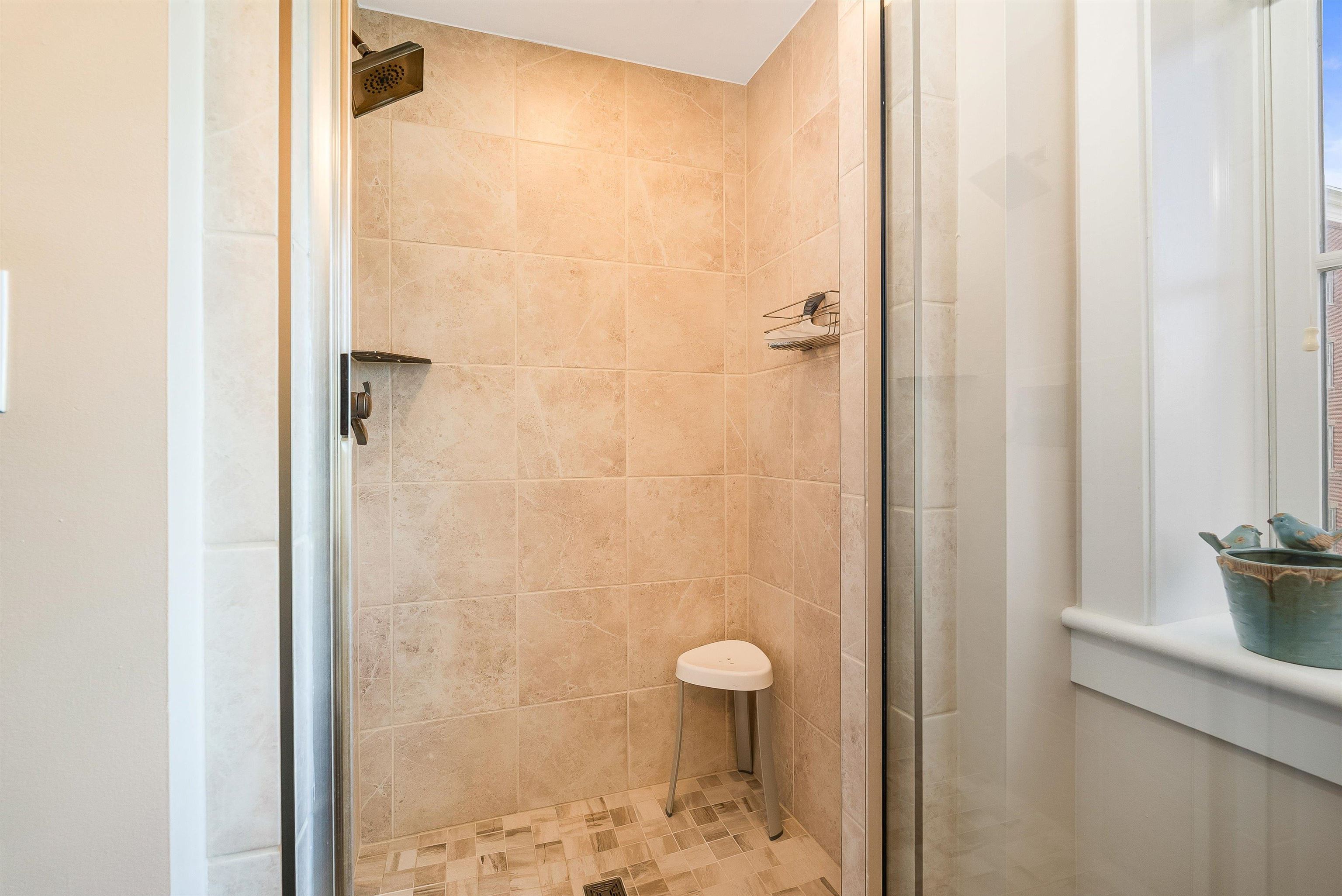 101 W VILLAGE DR, STAUNTON, Virginia 24401, 2 Bedrooms Bedrooms, ,2 BathroomsBathrooms,Residential,101 W VILLAGE DR,664300 MLS # 664300