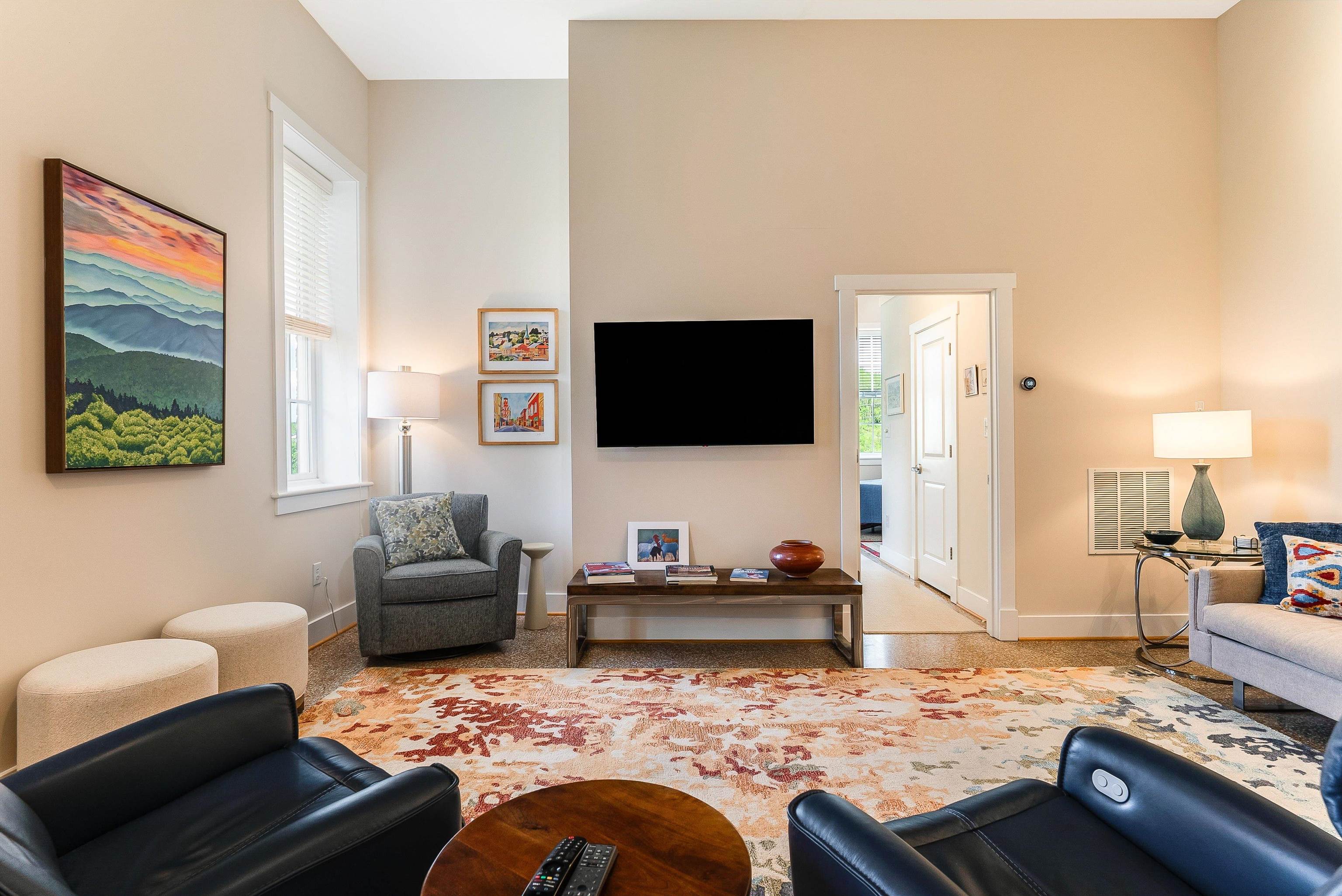 101 W VILLAGE DR, STAUNTON, Virginia 24401, 2 Bedrooms Bedrooms, ,2 BathroomsBathrooms,Residential,101 W VILLAGE DR,664300 MLS # 664300
