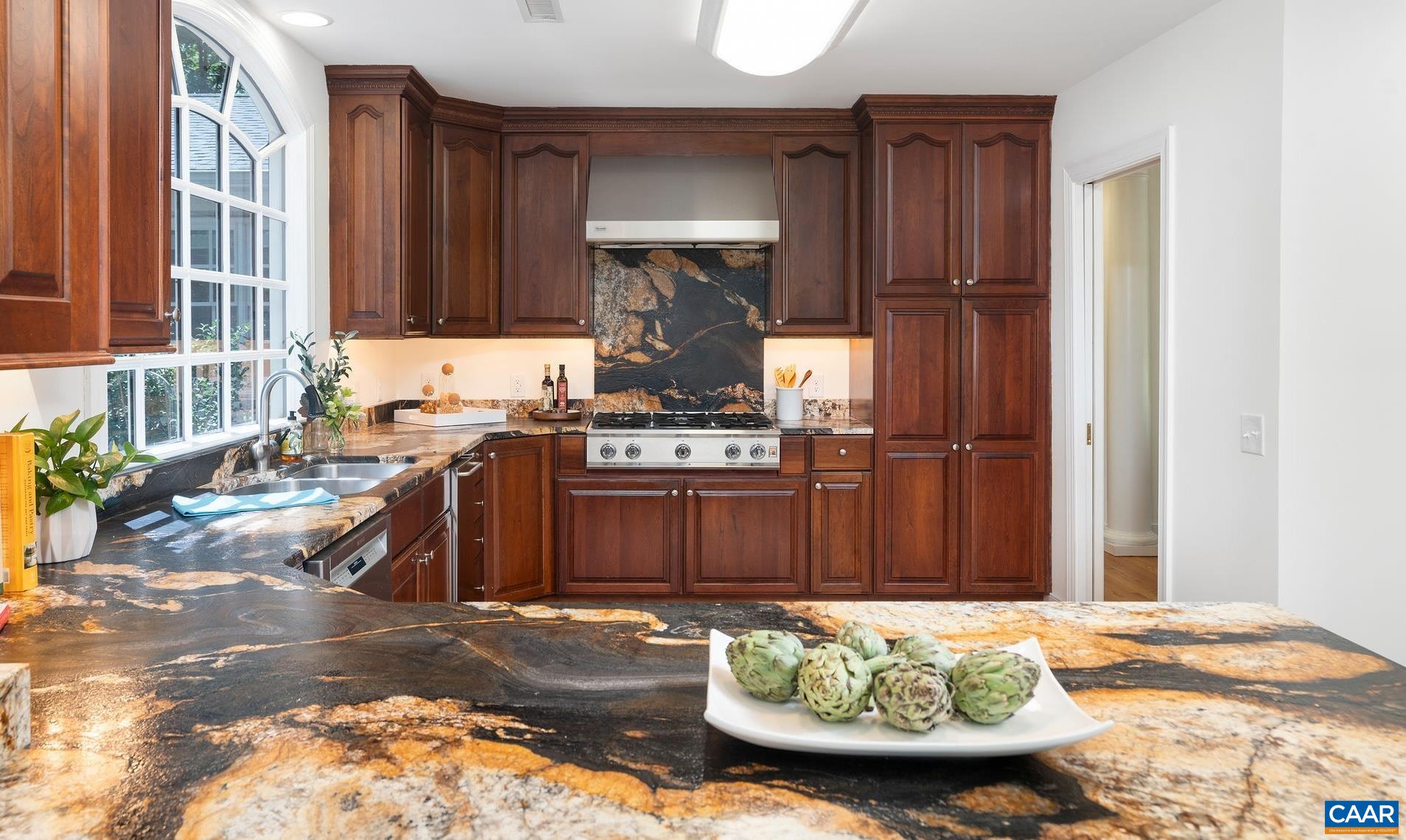 1618 WESTWOOD RD, CHARLOTTESVILLE, Virginia 22903, 4 Bedrooms Bedrooms, ,5 BathroomsBathrooms,Residential,1618 WESTWOOD RD,664301 MLS # 664301