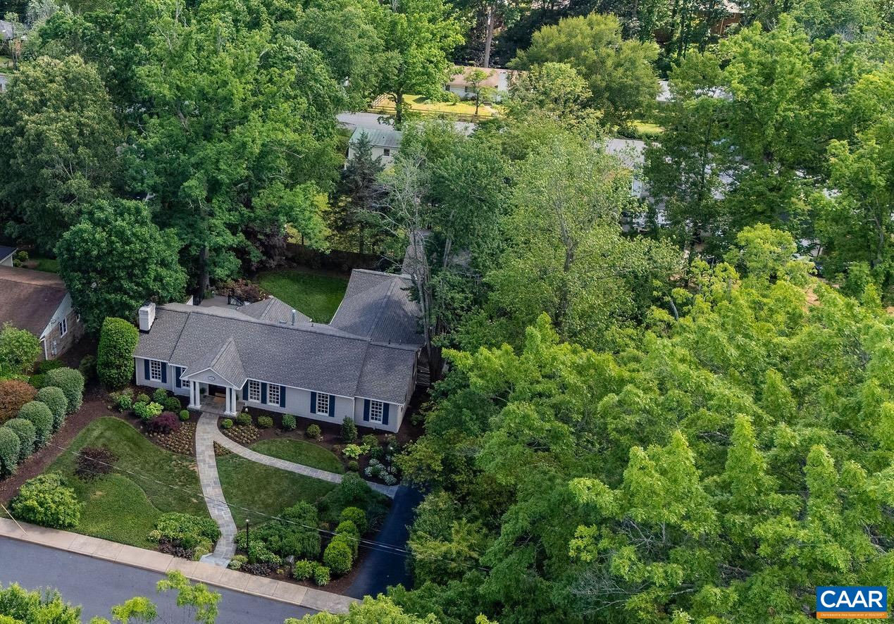 1618 WESTWOOD RD, CHARLOTTESVILLE, Virginia 22903, 4 Bedrooms Bedrooms, ,5 BathroomsBathrooms,Residential,1618 WESTWOOD RD,664301 MLS # 664301