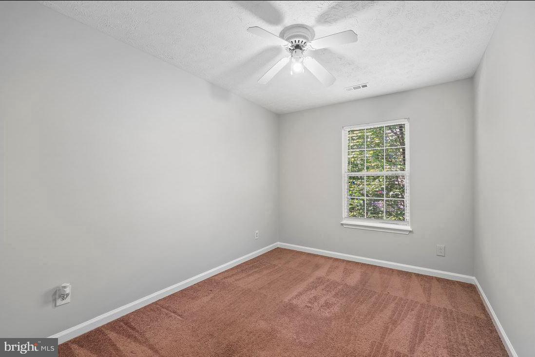 205 STAFFORD MEWS LN, STAFFORD, Virginia 22556, 3 Bedrooms Bedrooms, ,3 BathroomsBathrooms,Residential,For sale,205 STAFFORD MEWS LN,VAST2038400 MLS # VAST2038400