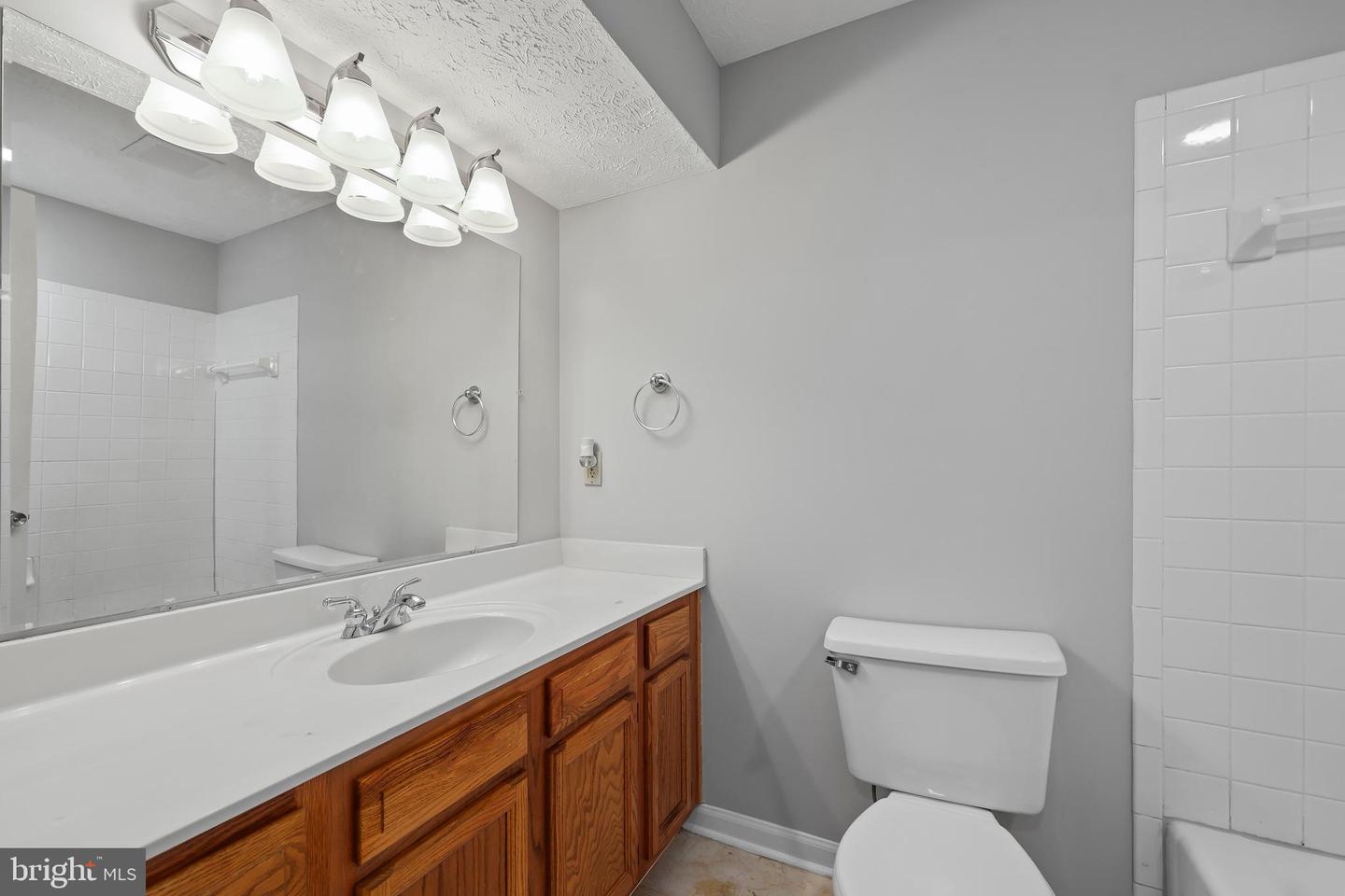 205 STAFFORD MEWS LN, STAFFORD, Virginia 22556, 3 Bedrooms Bedrooms, ,3 BathroomsBathrooms,Residential,For sale,205 STAFFORD MEWS LN,VAST2038400 MLS # VAST2038400
