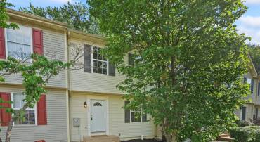 205 STAFFORD MEWS LN, STAFFORD, Virginia 22556, 3 Bedrooms Bedrooms, ,3 BathroomsBathrooms,Residential,For sale,205 STAFFORD MEWS LN,VAST2038400 MLS # VAST2038400
