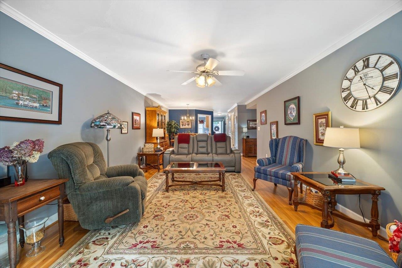 35 HICKORY NUT LN, STAUNTON, Virginia 24401, 3 Bedrooms Bedrooms, ,2 BathroomsBathrooms,Residential,35 HICKORY NUT LN,664308 MLS # 664308