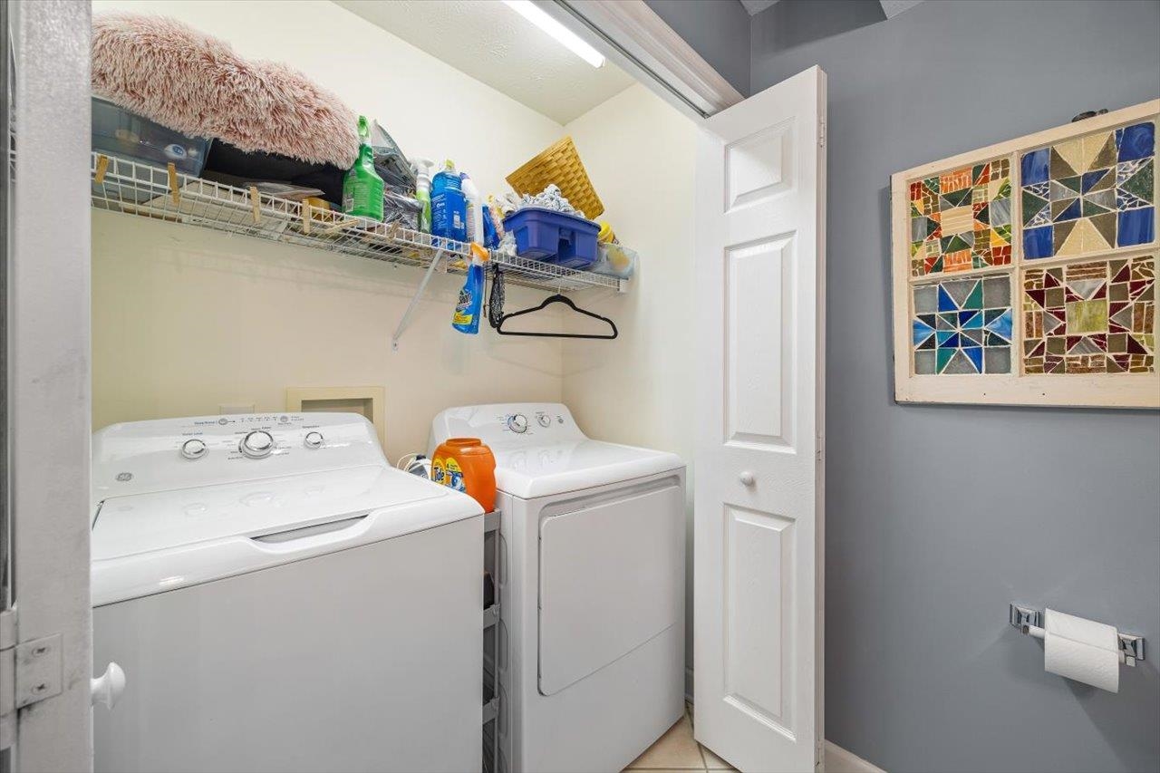 35 HICKORY NUT LN, STAUNTON, Virginia 24401, 3 Bedrooms Bedrooms, ,2 BathroomsBathrooms,Residential,35 HICKORY NUT LN,664308 MLS # 664308