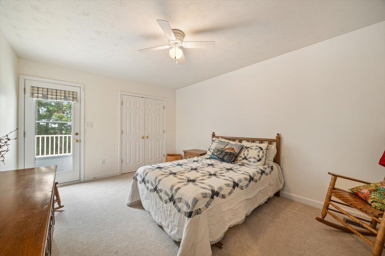 35 HICKORY NUT LN, STAUNTON, Virginia 24401, 3 Bedrooms Bedrooms, ,2 BathroomsBathrooms,Residential,35 HICKORY NUT LN,664308 MLS # 664308