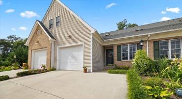 35 HICKORY NUT LN, STAUNTON, Virginia 24401, 3 Bedrooms Bedrooms, ,2 BathroomsBathrooms,Residential,35 HICKORY NUT LN,664308 MLS # 664308