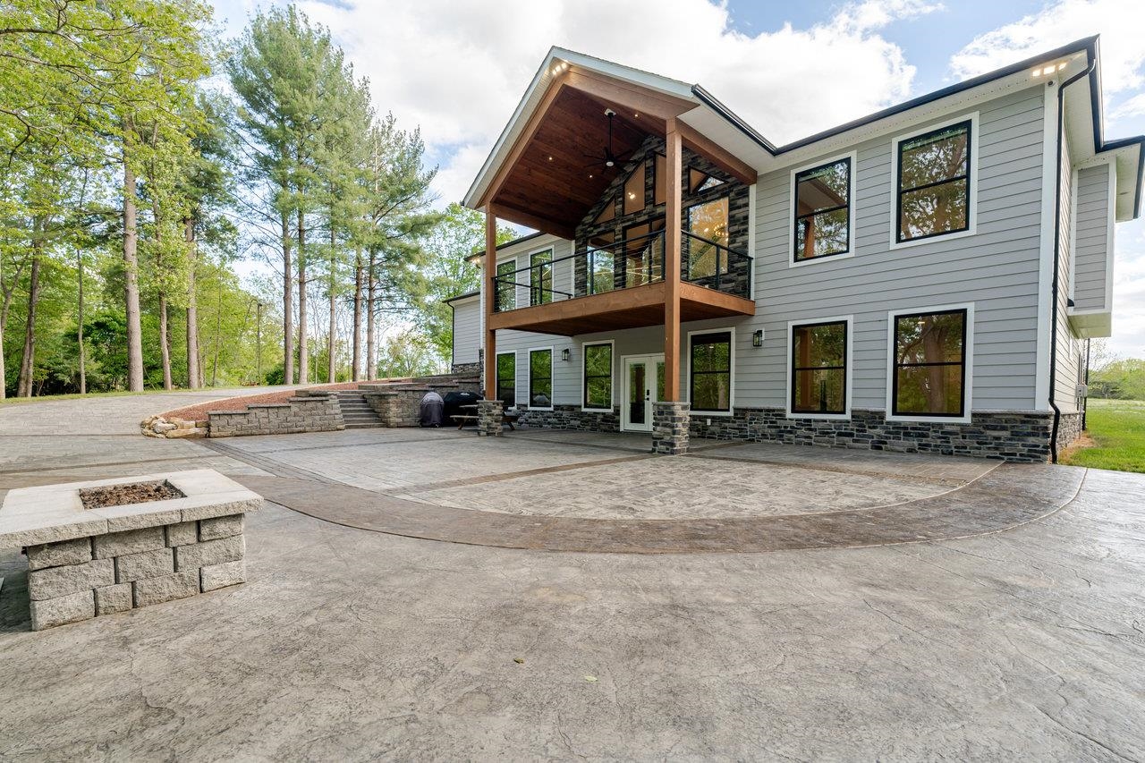 10 SAMUEL BEARS RD, WEYERS CAVE, Virginia 24486, 6 Bedrooms Bedrooms, ,4 BathroomsBathrooms,Residential,10 SAMUEL BEARS RD,664316 MLS # 664316