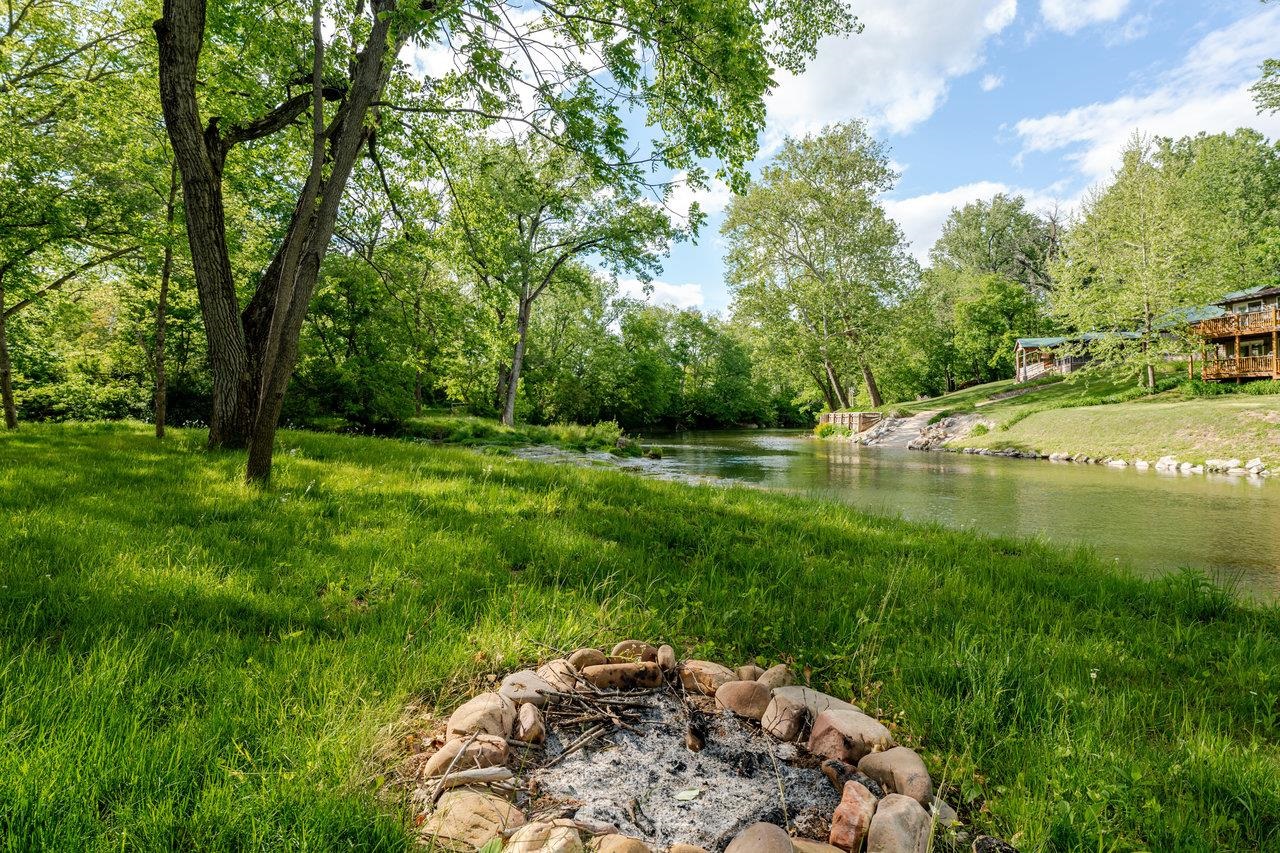 10 SAMUEL BEARS RD, WEYERS CAVE, Virginia 24486, 6 Bedrooms Bedrooms, ,4 BathroomsBathrooms,Residential,10 SAMUEL BEARS RD,664316 MLS # 664316