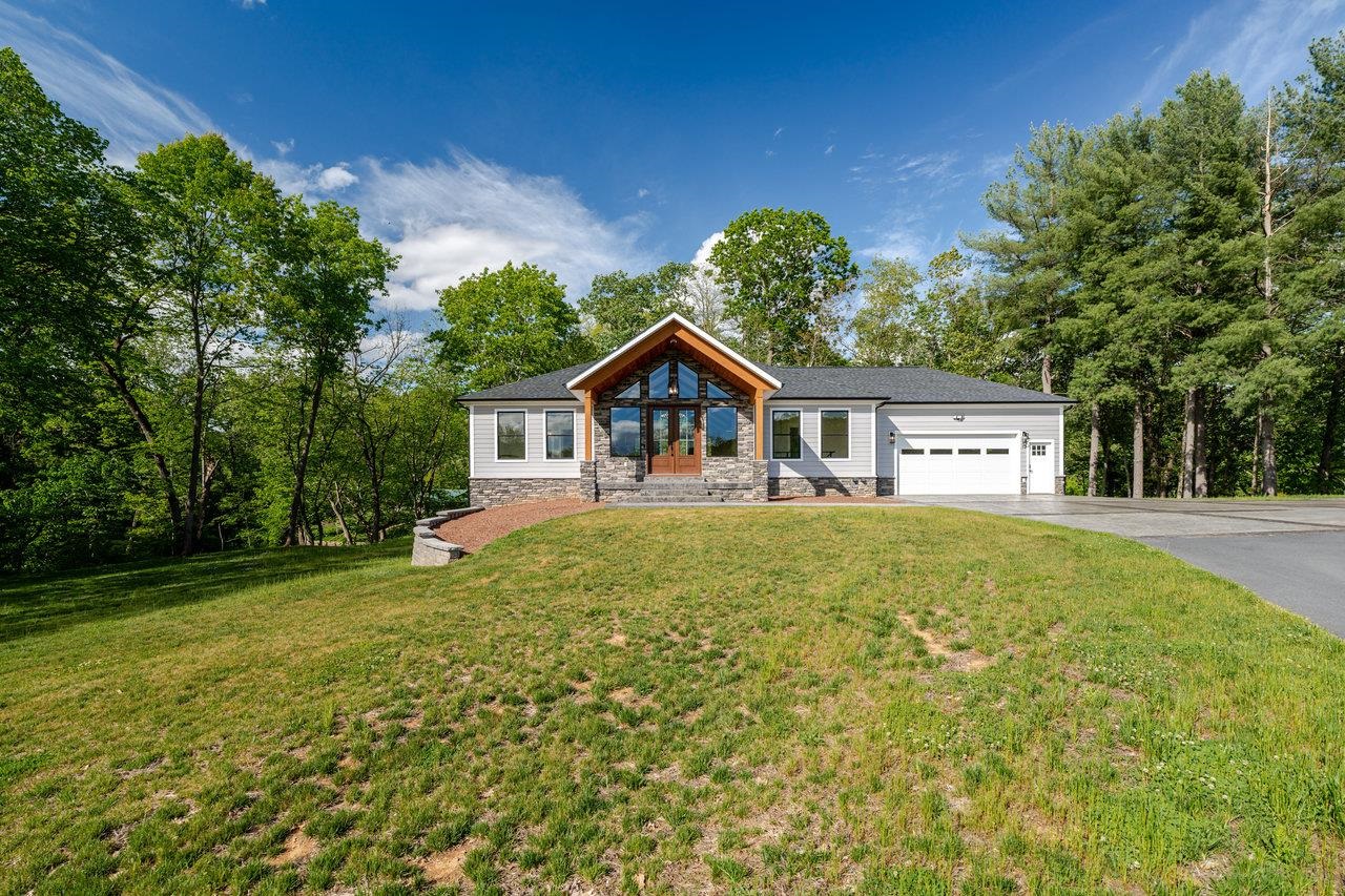 10 SAMUEL BEARS RD, WEYERS CAVE, Virginia 24486, 6 Bedrooms Bedrooms, ,4 BathroomsBathrooms,Residential,10 SAMUEL BEARS RD,664316 MLS # 664316