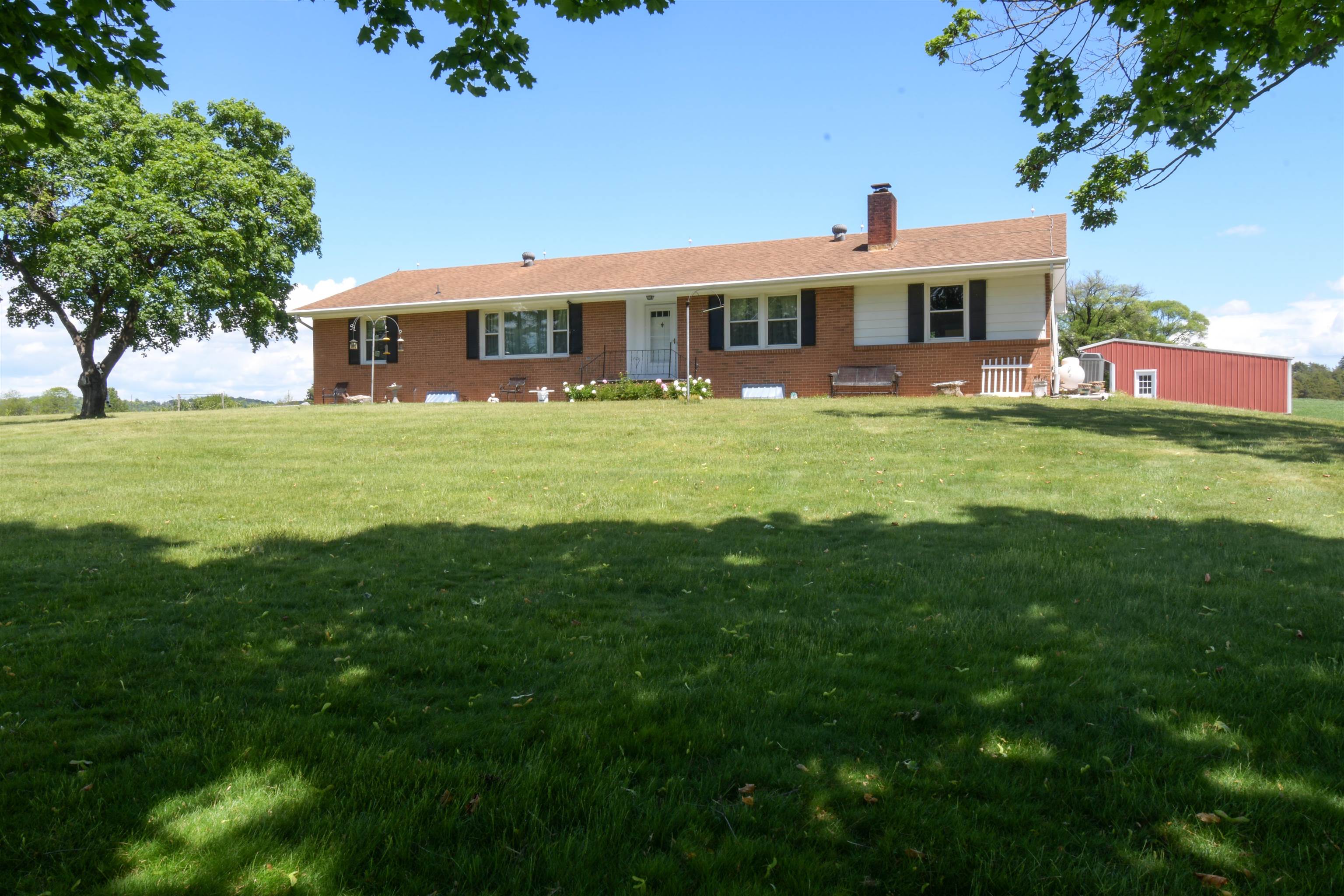 7543 RIVER HILL LN, WEYERS CAVE, Virginia 24486, 3 Bedrooms Bedrooms, ,2 BathroomsBathrooms,Residential,7543 RIVER HILL LN,664320 MLS # 664320