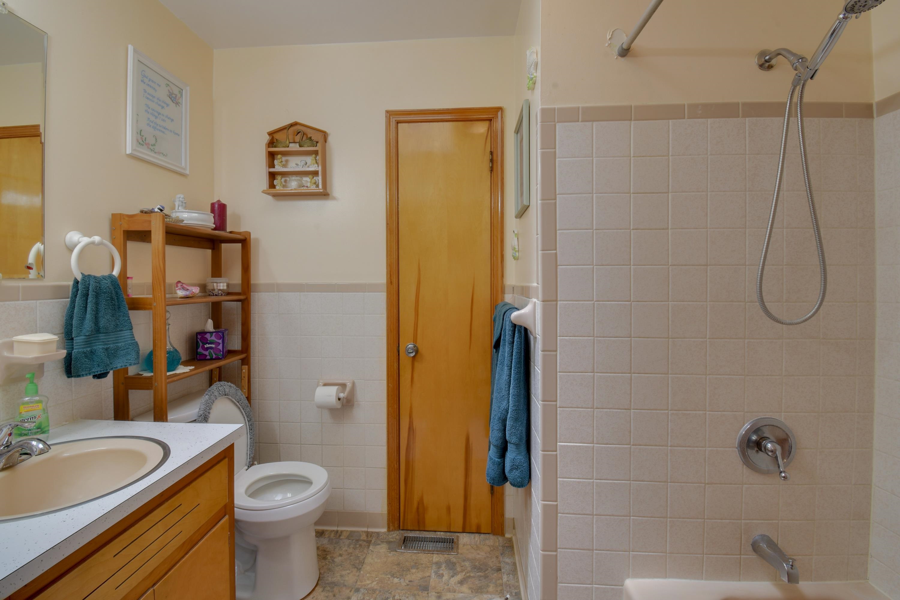 7543 RIVER HILL LN, WEYERS CAVE, Virginia 24486, 3 Bedrooms Bedrooms, ,2 BathroomsBathrooms,Residential,7543 RIVER HILL LN,664320 MLS # 664320