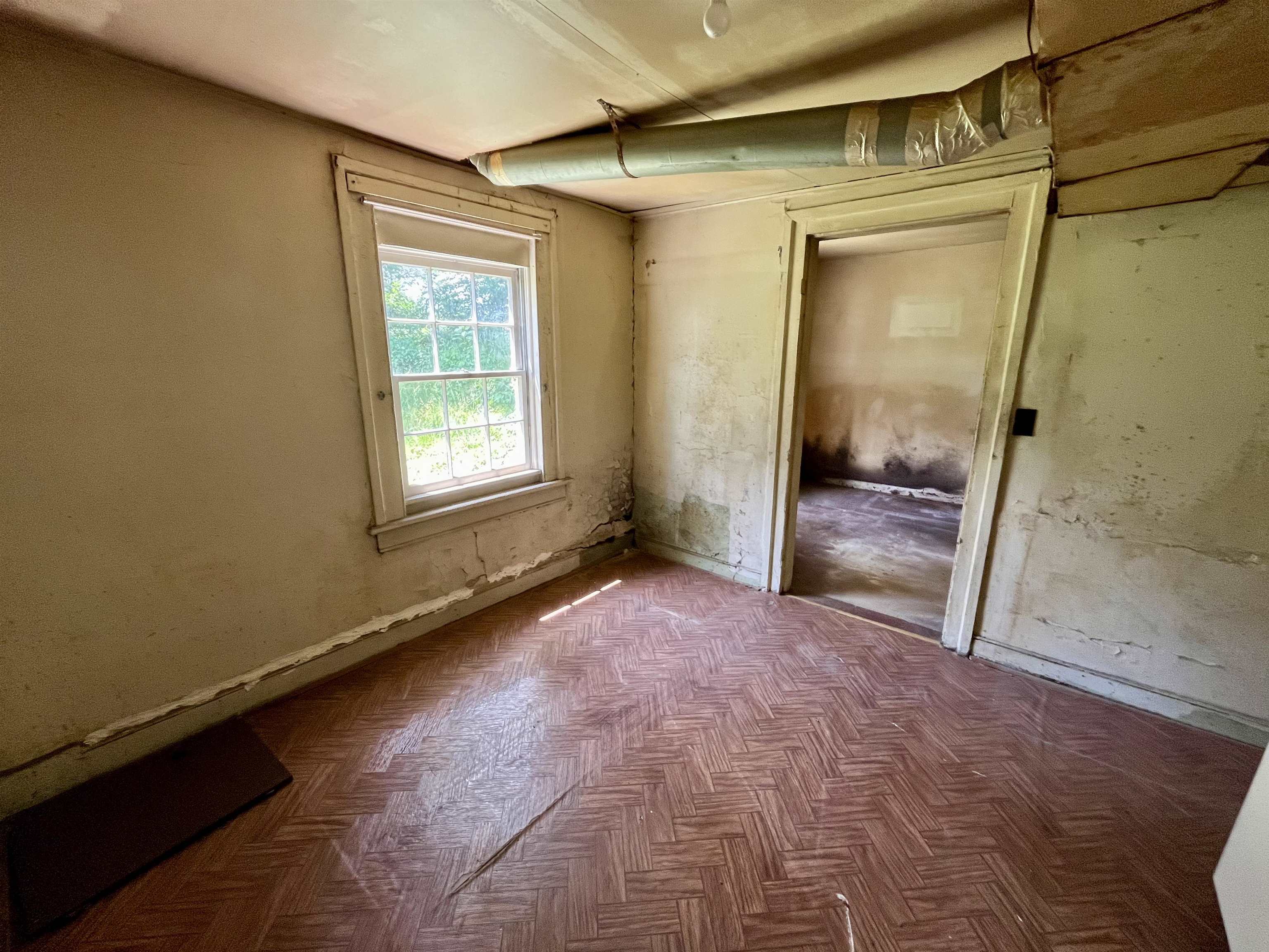 500 RIDGE ST, CHARLOTTESVILLE, Virginia 22902, 5 Bedrooms Bedrooms, ,3 BathroomsBathrooms,Residential,500 RIDGE ST,664321 MLS # 664321
