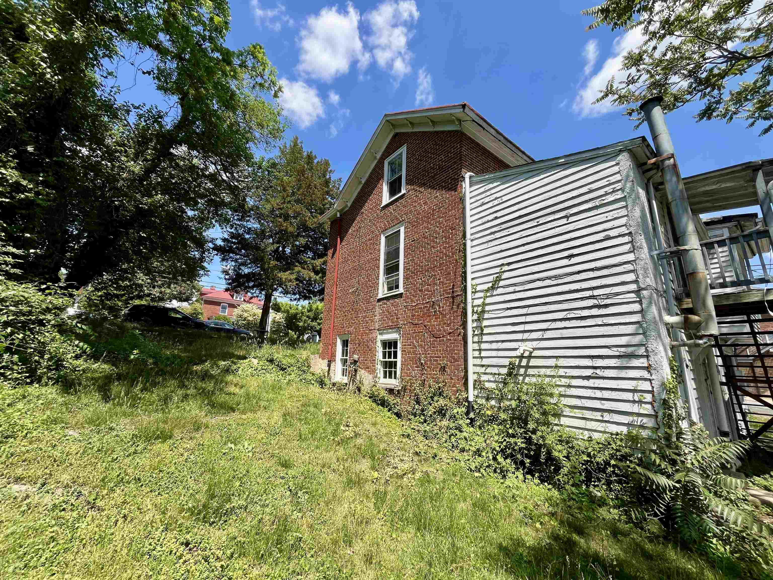 500 RIDGE ST, CHARLOTTESVILLE, Virginia 22902, 5 Bedrooms Bedrooms, ,3 BathroomsBathrooms,Residential,500 RIDGE ST,664321 MLS # 664321