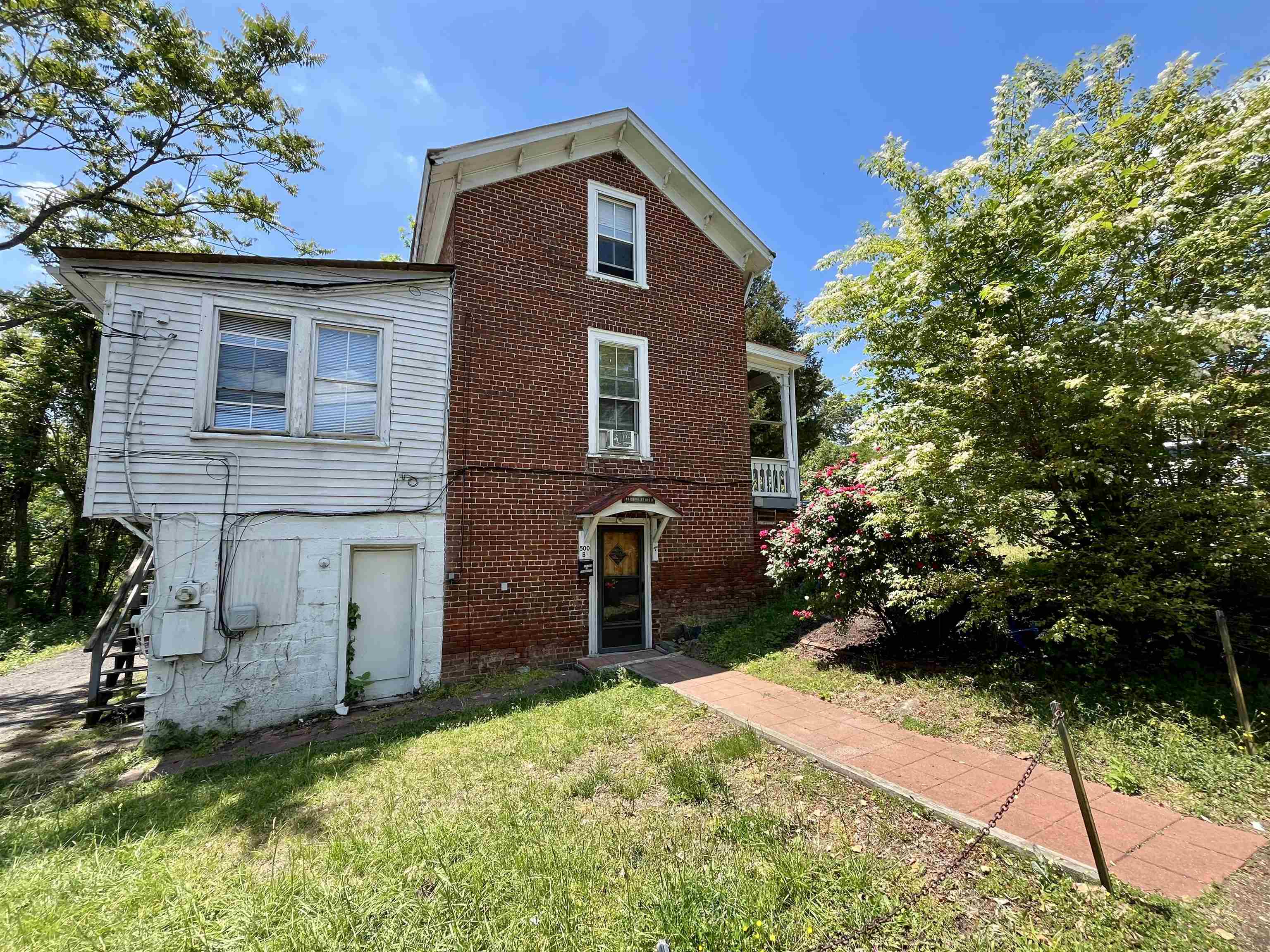 500 RIDGE ST, CHARLOTTESVILLE, Virginia 22902, 5 Bedrooms Bedrooms, ,3 BathroomsBathrooms,Residential,500 RIDGE ST,664321 MLS # 664321