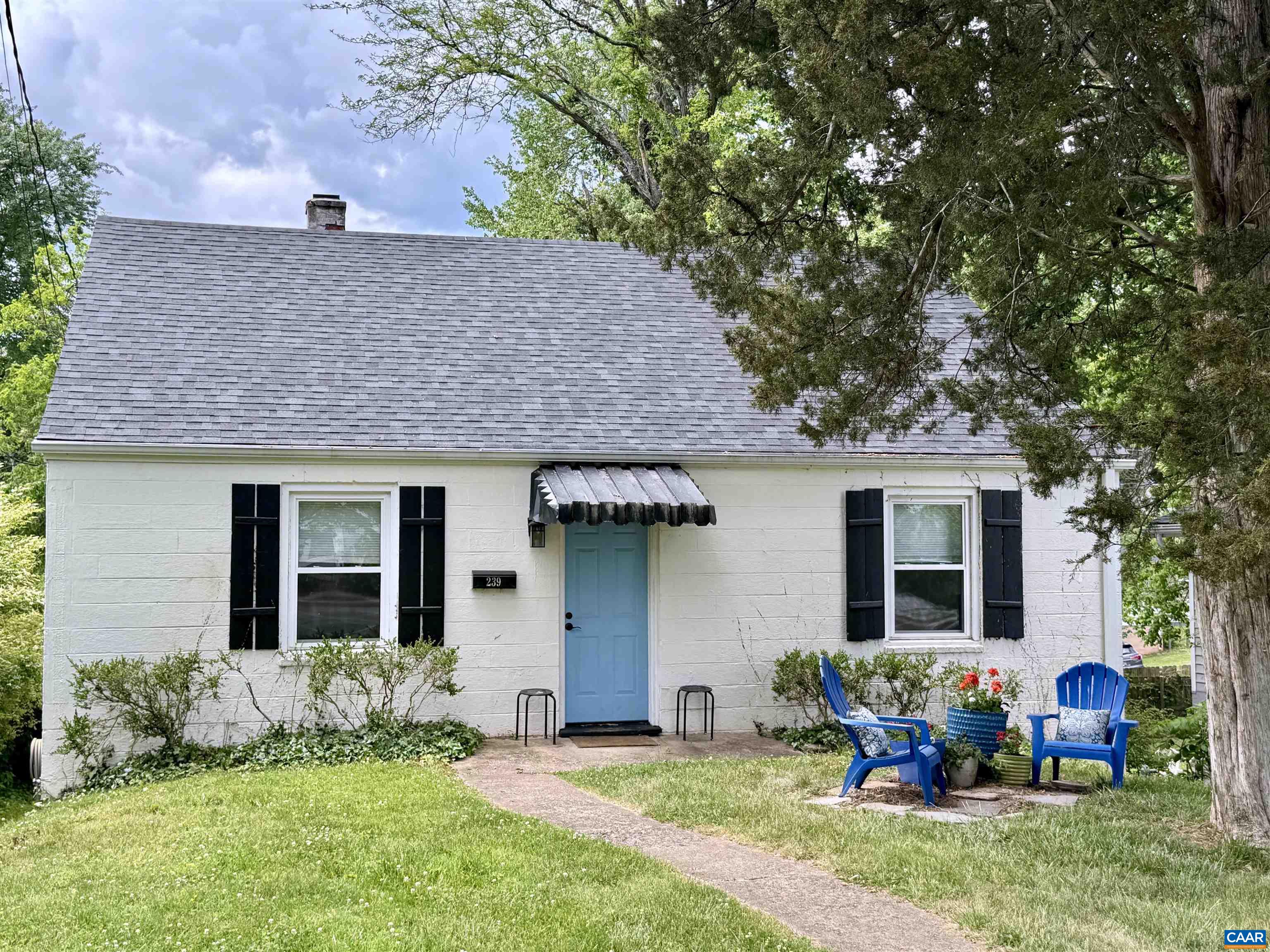 239 SHAMROCK RD, CHARLOTTESVILLE, Virginia 22903, 2 Bedrooms Bedrooms, ,1 BathroomBathrooms,Residential,239 SHAMROCK RD,664322 MLS # 664322