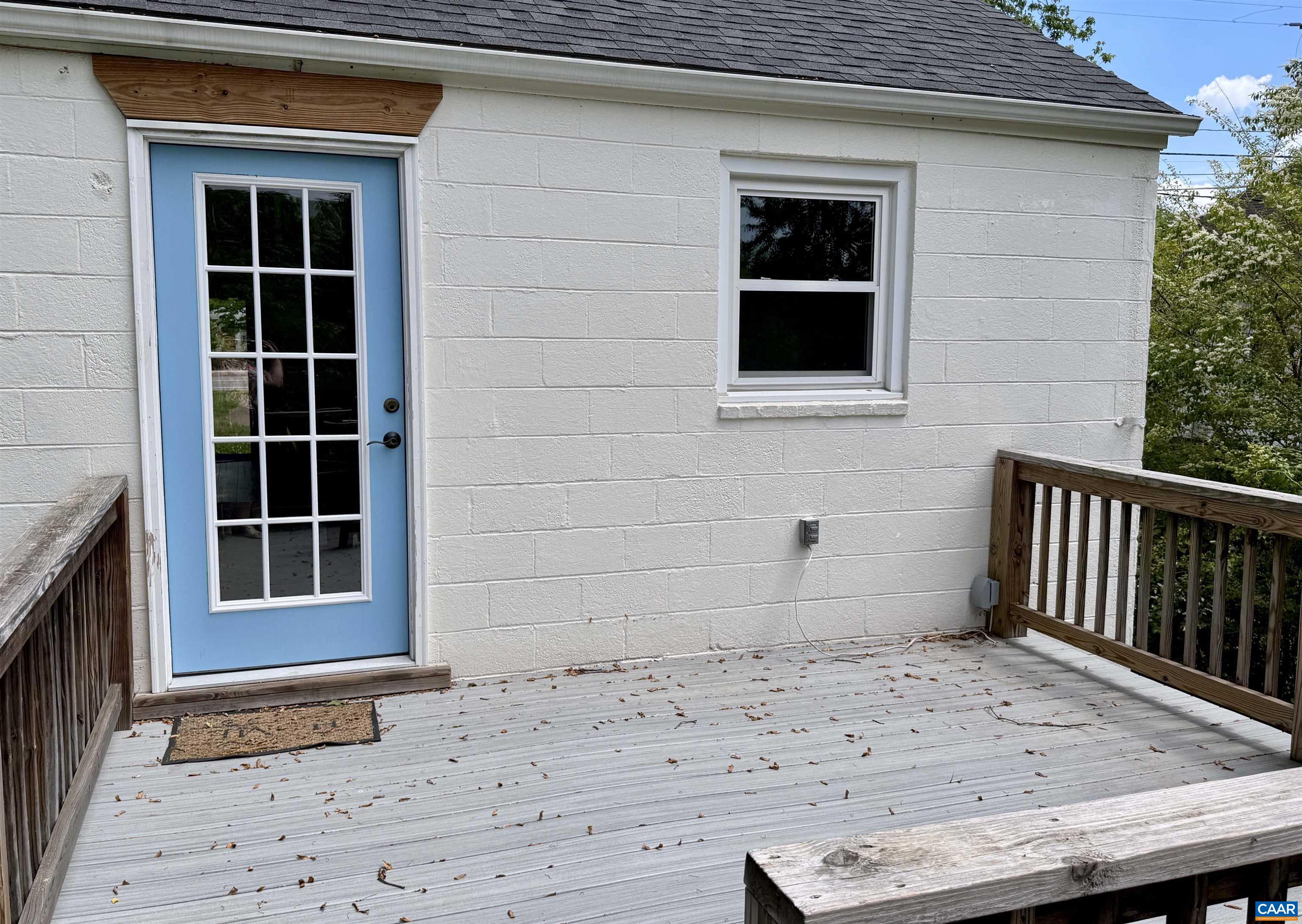 239 SHAMROCK RD, CHARLOTTESVILLE, Virginia 22903, 2 Bedrooms Bedrooms, ,1 BathroomBathrooms,Residential,239 SHAMROCK RD,664322 MLS # 664322