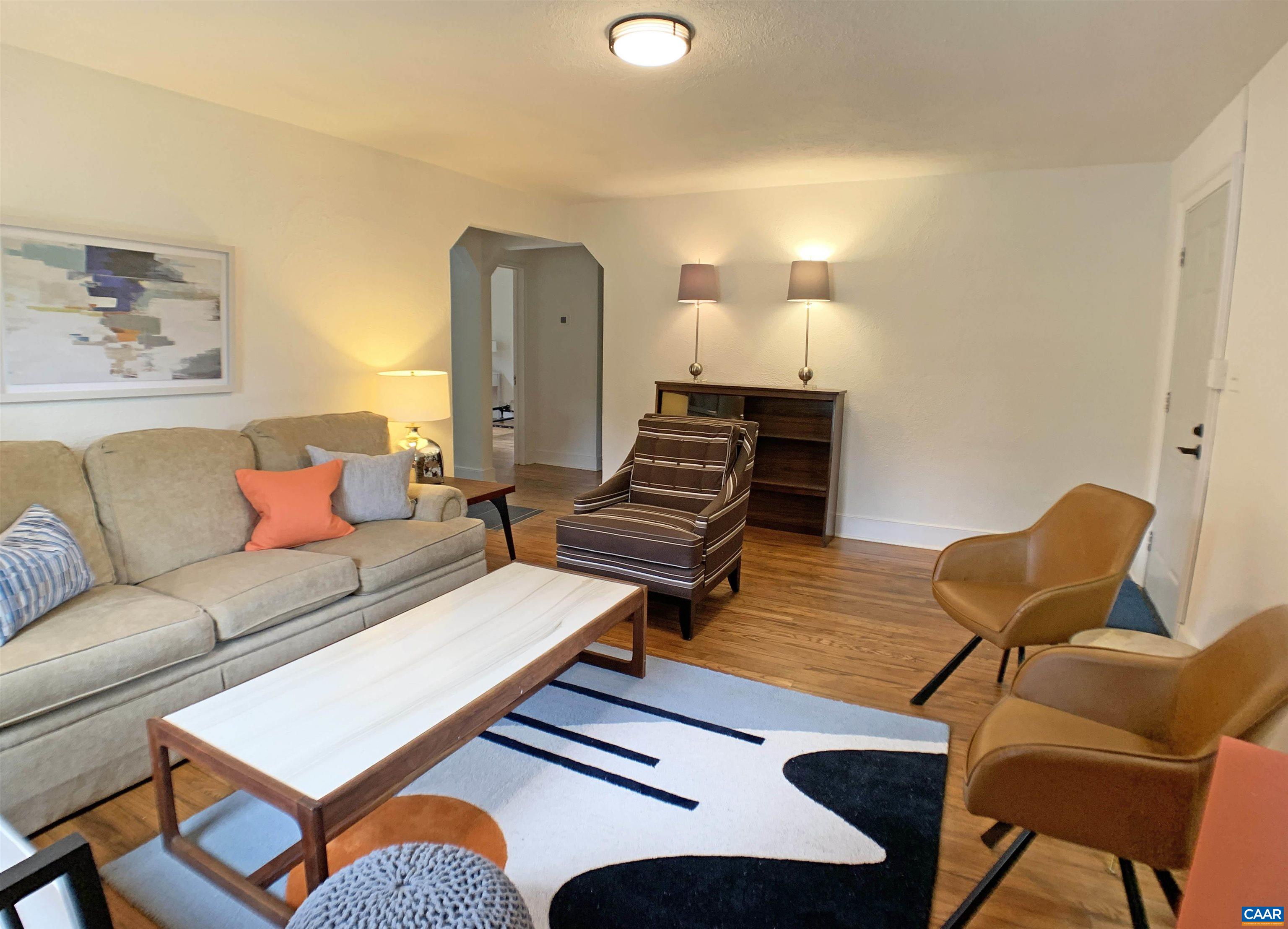 239 SHAMROCK RD, CHARLOTTESVILLE, Virginia 22903, 2 Bedrooms Bedrooms, ,1 BathroomBathrooms,Residential,239 SHAMROCK RD,664322 MLS # 664322