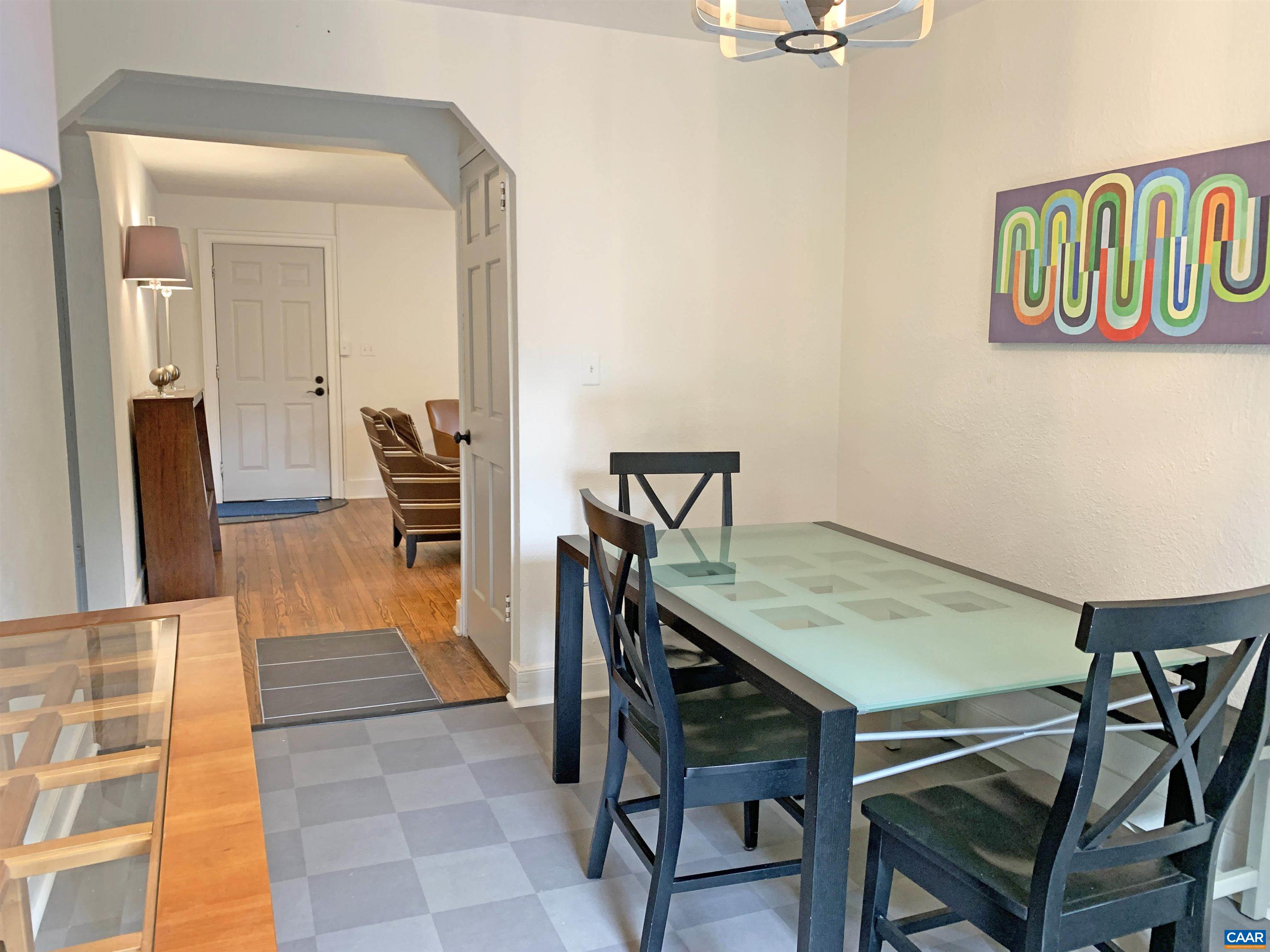 239 SHAMROCK RD, CHARLOTTESVILLE, Virginia 22903, 2 Bedrooms Bedrooms, ,1 BathroomBathrooms,Residential,239 SHAMROCK RD,664322 MLS # 664322
