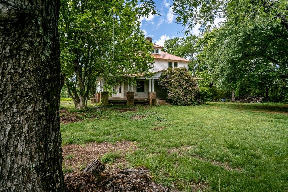2315 ROLLING RD S, SCOTTSVILLE, Virginia 24590, 5 Bedrooms Bedrooms, ,2 BathroomsBathrooms,Residential,2315 ROLLING RD S,664324 MLS # 664324