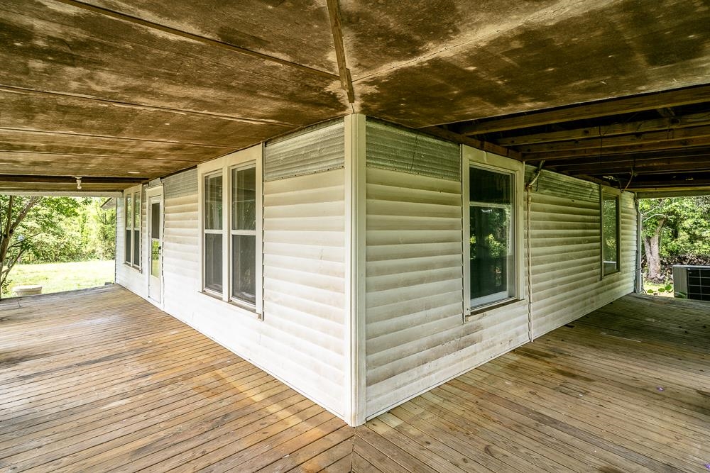 2315 ROLLING RD S, SCOTTSVILLE, Virginia 24590, 5 Bedrooms Bedrooms, ,2 BathroomsBathrooms,Residential,2315 ROLLING RD S,664324 MLS # 664324