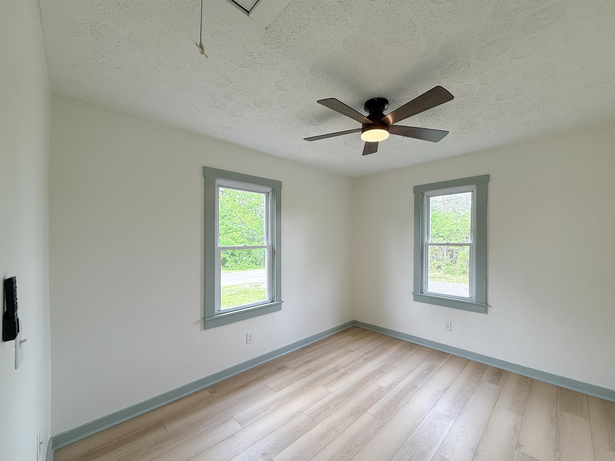 35 SAMSONS CIR, CRIMORA, Virginia 24431, 2 Bedrooms Bedrooms, ,1 BathroomBathrooms,Residential,35 SAMSONS CIR,664325 MLS # 664325