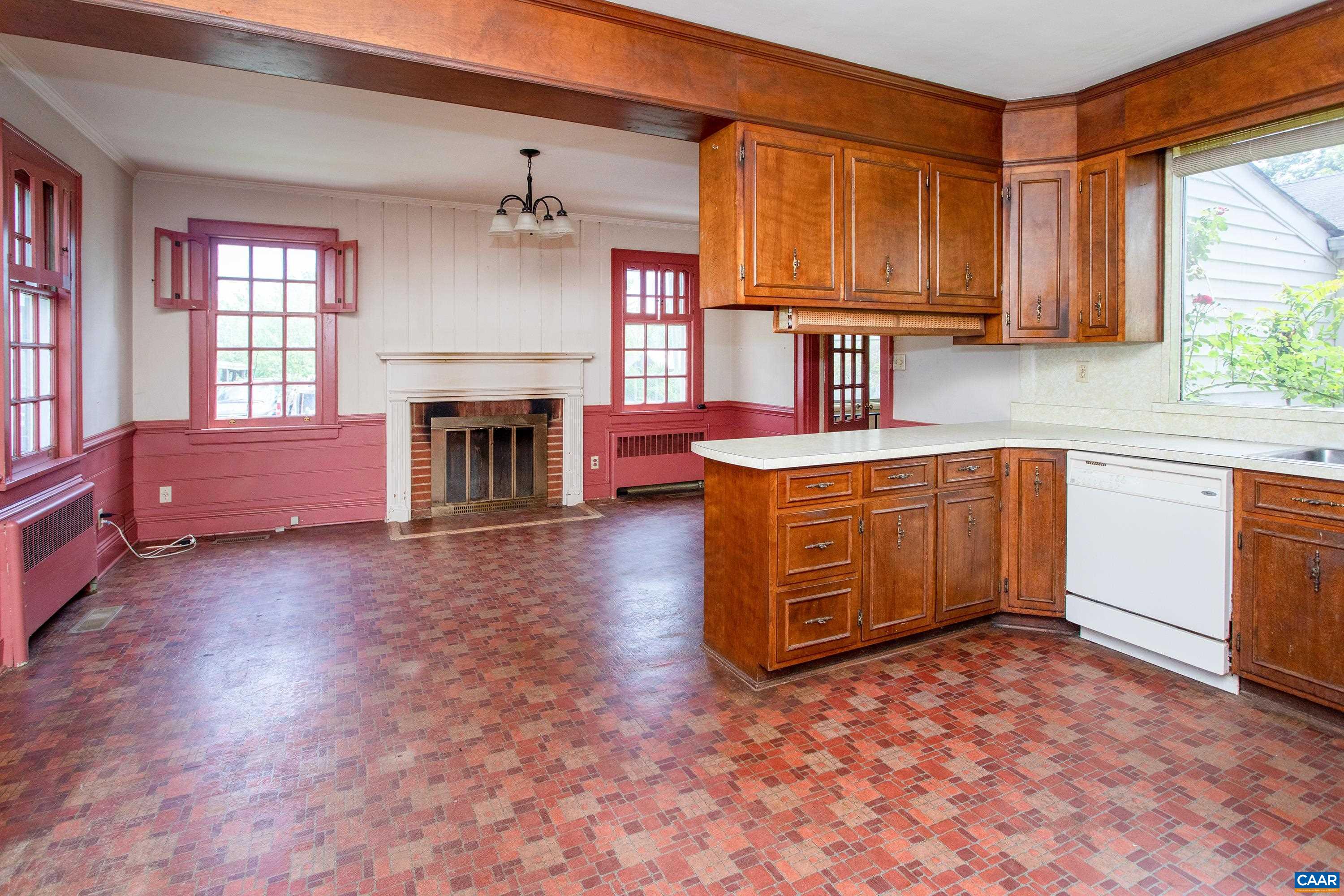 293 LLAMA FARM RD, CHARLOTTESVILLE, Virginia 22902, 3 Bedrooms Bedrooms, ,4 BathroomsBathrooms,Residential,Lower Sherwood,293 LLAMA FARM RD,664327 MLS # 664327