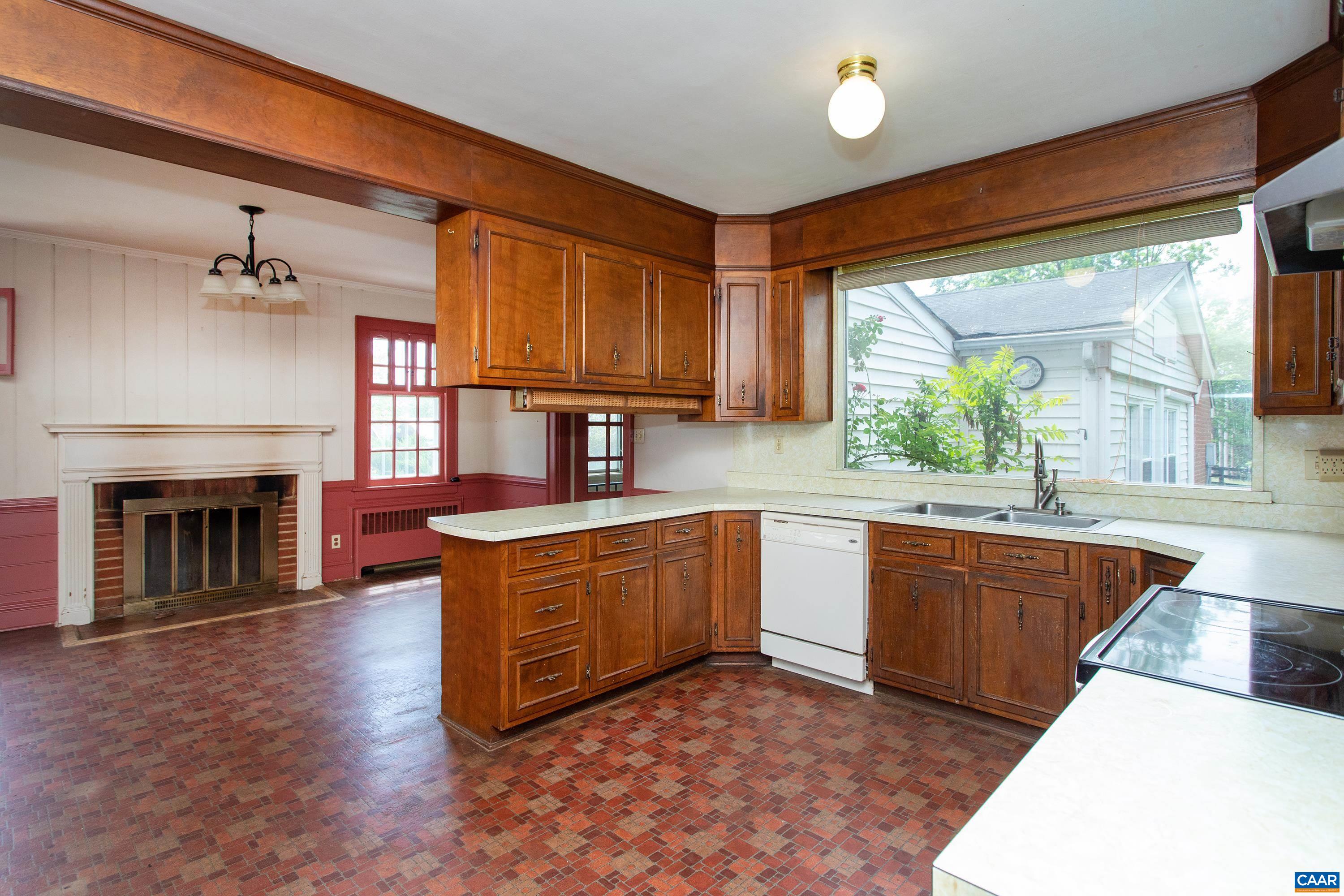 293 LLAMA FARM RD, CHARLOTTESVILLE, Virginia 22902, 3 Bedrooms Bedrooms, ,4 BathroomsBathrooms,Residential,Lower Sherwood,293 LLAMA FARM RD,664327 MLS # 664327