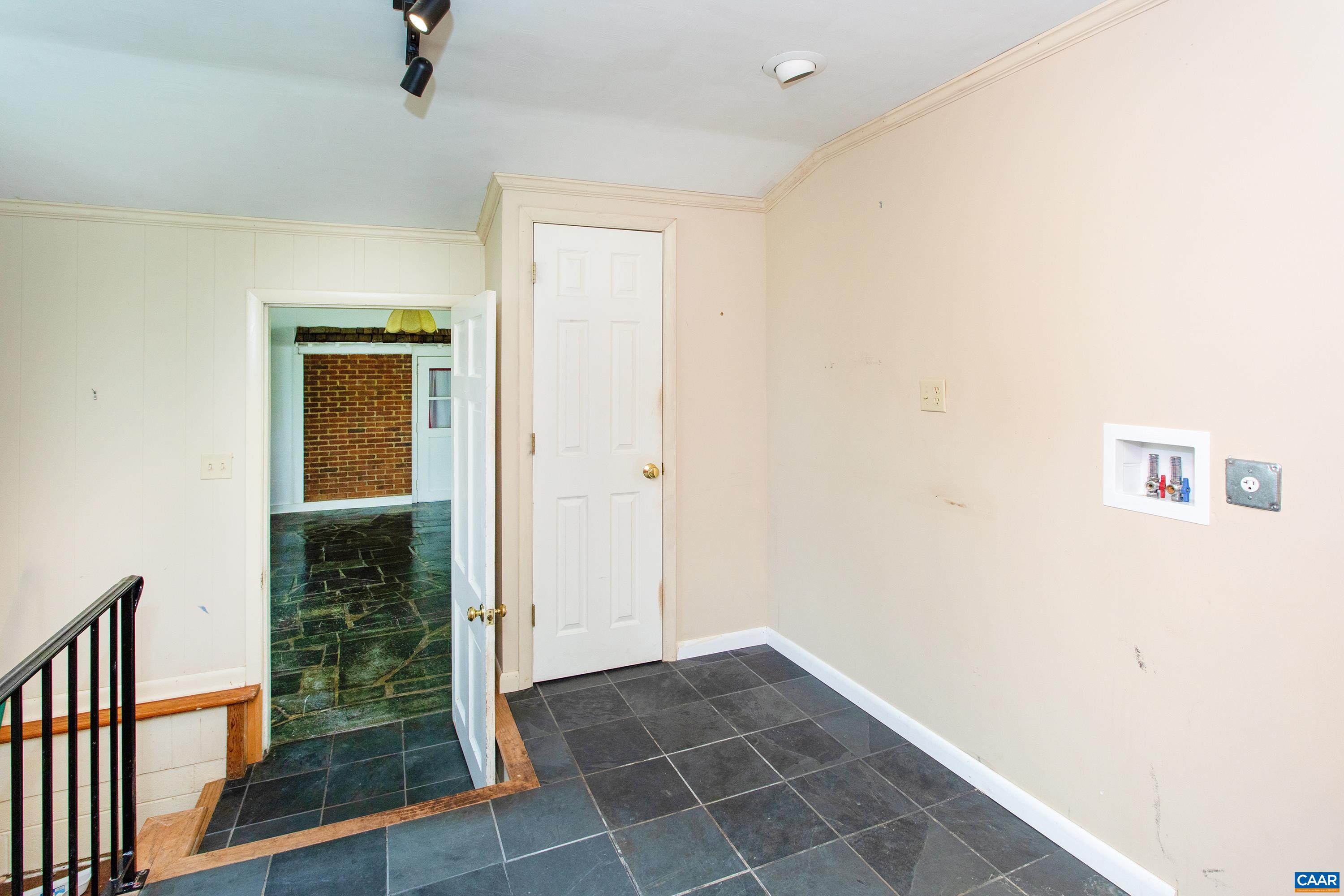 293 LLAMA FARM RD, CHARLOTTESVILLE, Virginia 22902, 3 Bedrooms Bedrooms, ,4 BathroomsBathrooms,Residential,Lower Sherwood,293 LLAMA FARM RD,664327 MLS # 664327