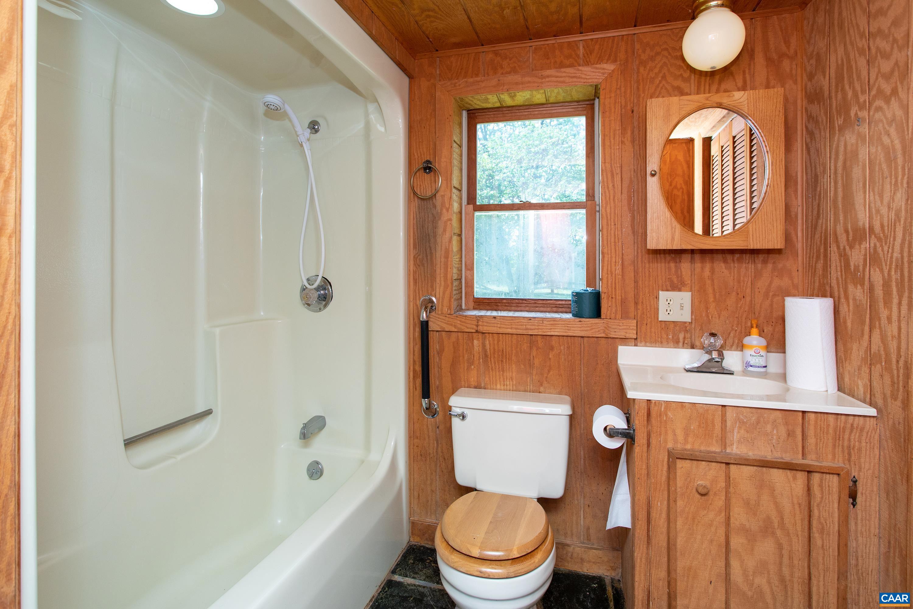 293 LLAMA FARM RD, CHARLOTTESVILLE, Virginia 22902, 3 Bedrooms Bedrooms, ,4 BathroomsBathrooms,Residential,Lower Sherwood,293 LLAMA FARM RD,664327 MLS # 664327