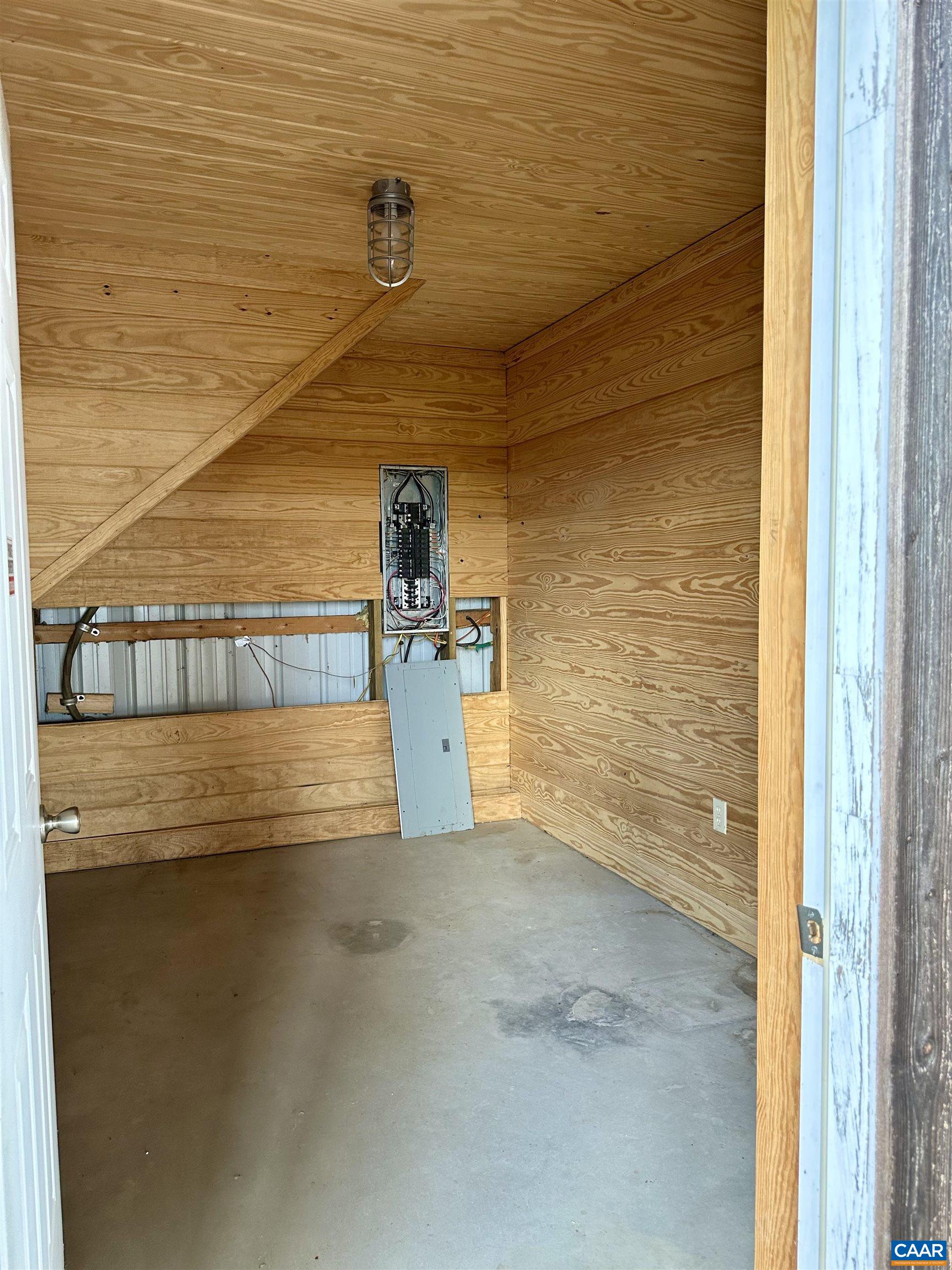 293 LLAMA FARM RD, CHARLOTTESVILLE, Virginia 22902, 3 Bedrooms Bedrooms, ,4 BathroomsBathrooms,Residential,Lower Sherwood,293 LLAMA FARM RD,664327 MLS # 664327