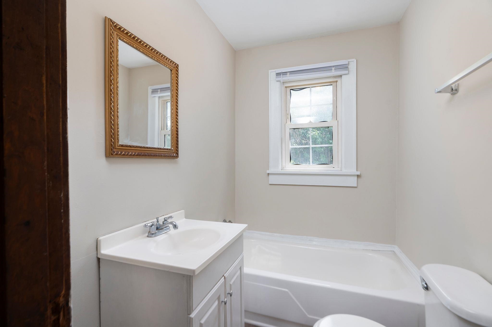 311 GRAY AVE, STAUNTON, Virginia 24401, 3 Bedrooms Bedrooms, ,2 BathroomsBathrooms,Residential,311 GRAY AVE,664328 MLS # 664328
