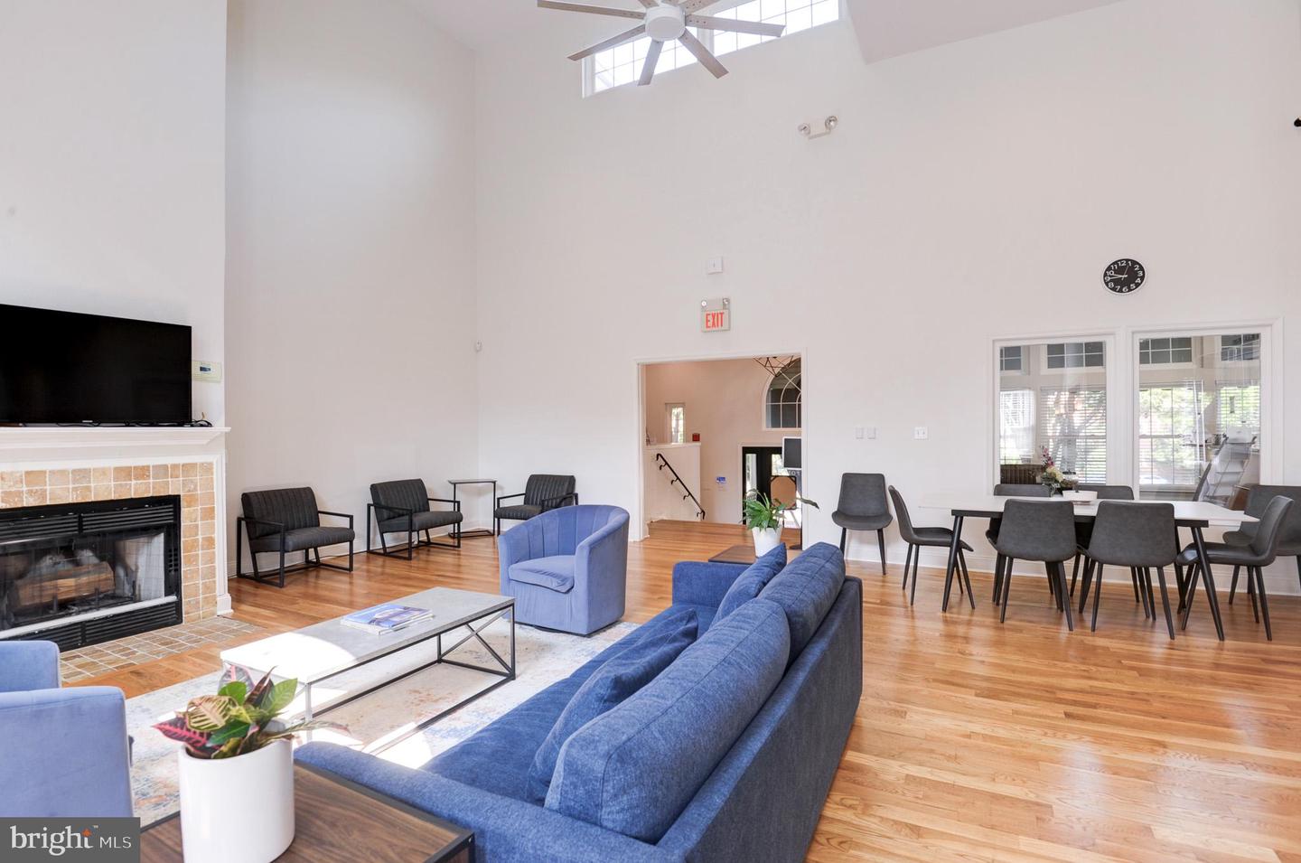 3313 WYNDHAM CIR #3210, ALEXANDRIA, Virginia 22302, 1 Bedroom Bedrooms, ,1 BathroomBathrooms,Residential,For sale,3313 WYNDHAM CIR #3210,VAAX2044806 MLS # VAAX2044806