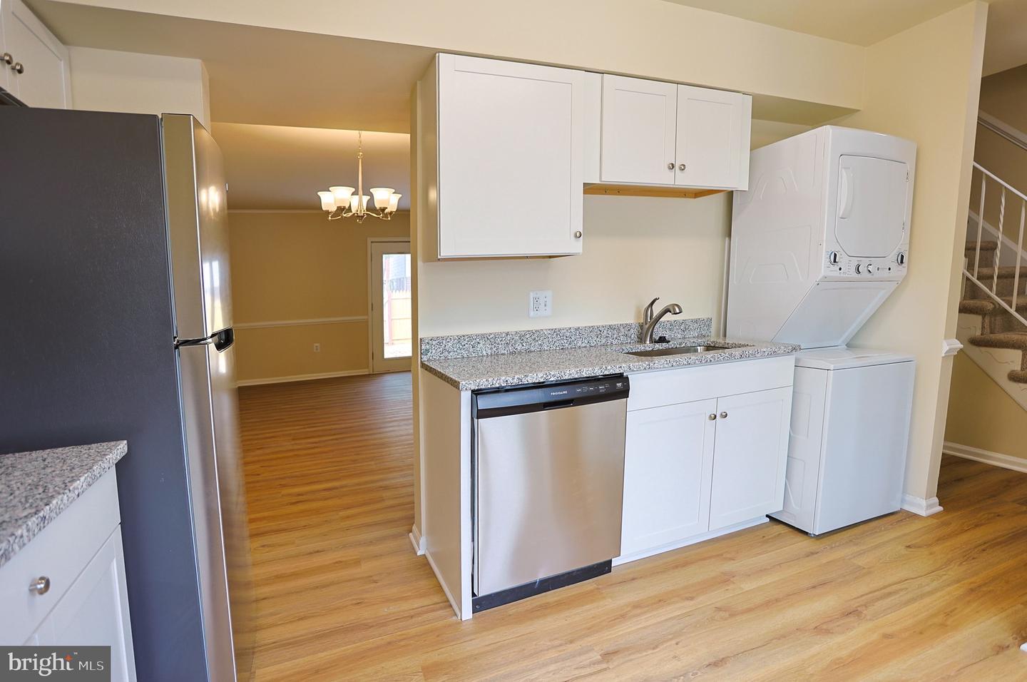 8193 COMMUNITY DR, MANASSAS, Virginia 20109, 3 Bedrooms Bedrooms, ,2 BathroomsBathrooms,Residential,For sale,8193 COMMUNITY DR,VAPW2093774 MLS # VAPW2093774