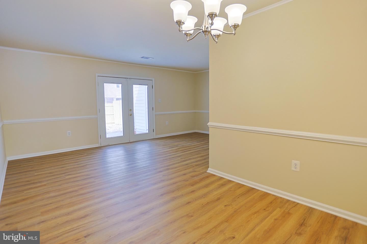8193 COMMUNITY DR, MANASSAS, Virginia 20109, 3 Bedrooms Bedrooms, ,2 BathroomsBathrooms,Residential,For sale,8193 COMMUNITY DR,VAPW2093774 MLS # VAPW2093774
