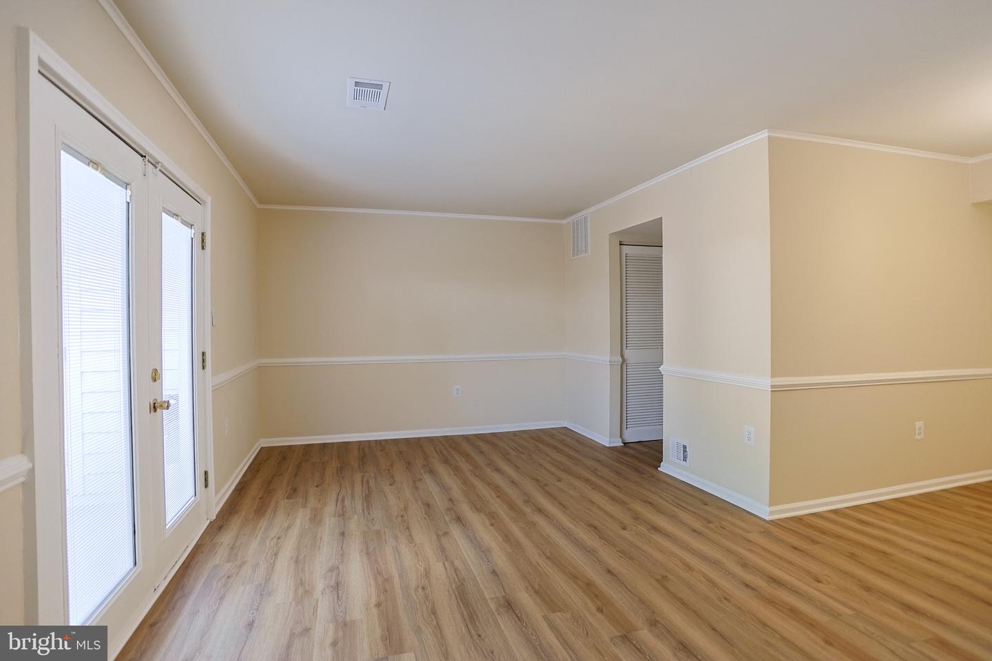 8193 COMMUNITY DR, MANASSAS, Virginia 20109, 3 Bedrooms Bedrooms, ,2 BathroomsBathrooms,Residential,For sale,8193 COMMUNITY DR,VAPW2093774 MLS # VAPW2093774