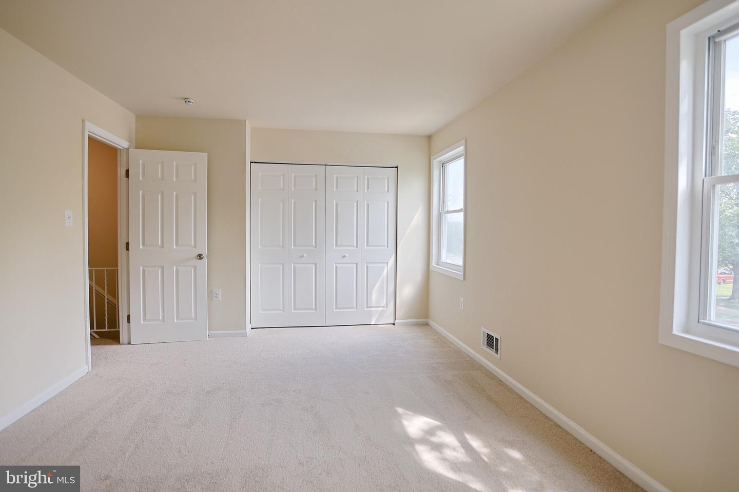 8193 COMMUNITY DR, MANASSAS, Virginia 20109, 3 Bedrooms Bedrooms, ,2 BathroomsBathrooms,Residential,For sale,8193 COMMUNITY DR,VAPW2093774 MLS # VAPW2093774