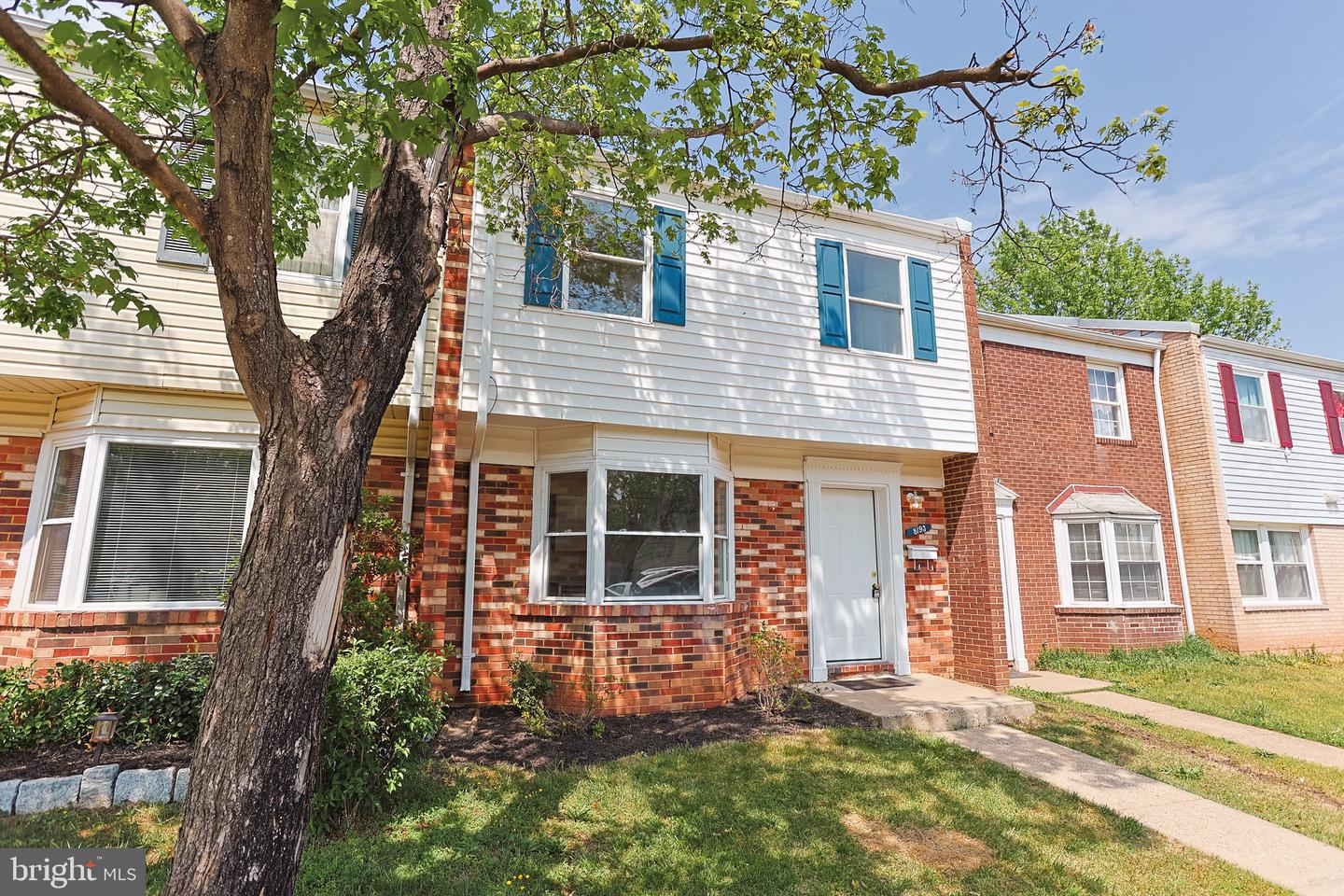 8193 COMMUNITY DR, MANASSAS, Virginia 20109, 3 Bedrooms Bedrooms, ,2 BathroomsBathrooms,Residential,For sale,8193 COMMUNITY DR,VAPW2093774 MLS # VAPW2093774