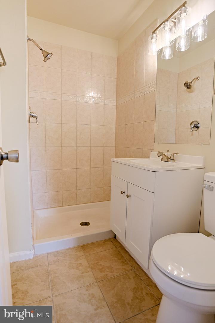8193 COMMUNITY DR, MANASSAS, Virginia 20109, 3 Bedrooms Bedrooms, ,2 BathroomsBathrooms,Residential,For sale,8193 COMMUNITY DR,VAPW2093774 MLS # VAPW2093774