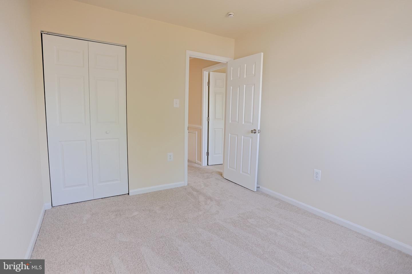 8193 COMMUNITY DR, MANASSAS, Virginia 20109, 3 Bedrooms Bedrooms, ,2 BathroomsBathrooms,Residential,For sale,8193 COMMUNITY DR,VAPW2093774 MLS # VAPW2093774