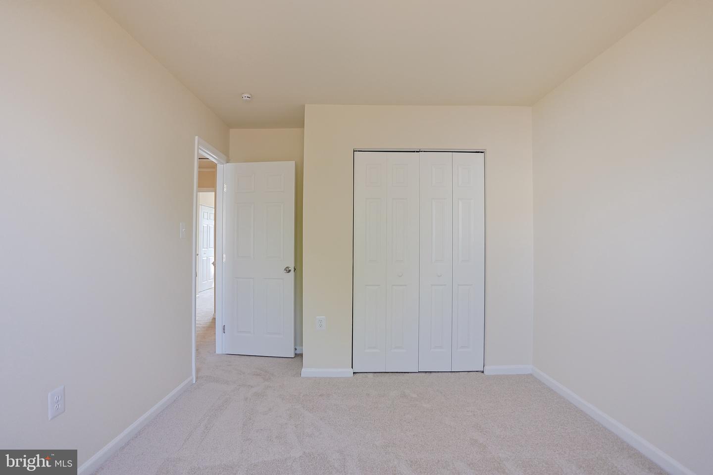 8193 COMMUNITY DR, MANASSAS, Virginia 20109, 3 Bedrooms Bedrooms, ,2 BathroomsBathrooms,Residential,For sale,8193 COMMUNITY DR,VAPW2093774 MLS # VAPW2093774