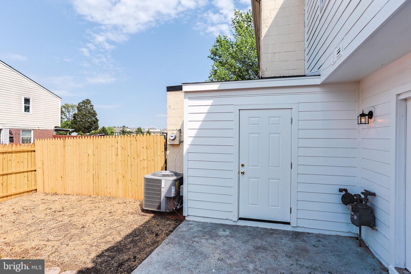 8193 COMMUNITY DR, MANASSAS, Virginia 20109, 3 Bedrooms Bedrooms, ,2 BathroomsBathrooms,Residential,For sale,8193 COMMUNITY DR,VAPW2093774 MLS # VAPW2093774