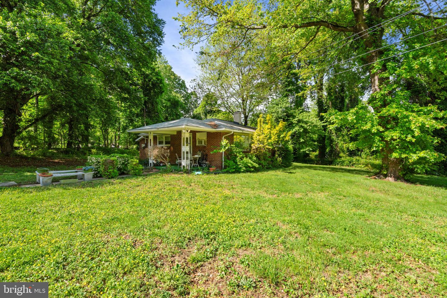 1950 DONNA LN, WOODBRIDGE, Virginia 22191, 3 Bedrooms Bedrooms, ,1 BathroomBathrooms,Residential,For sale,1950 DONNA LN,VAPW2093910 MLS # VAPW2093910