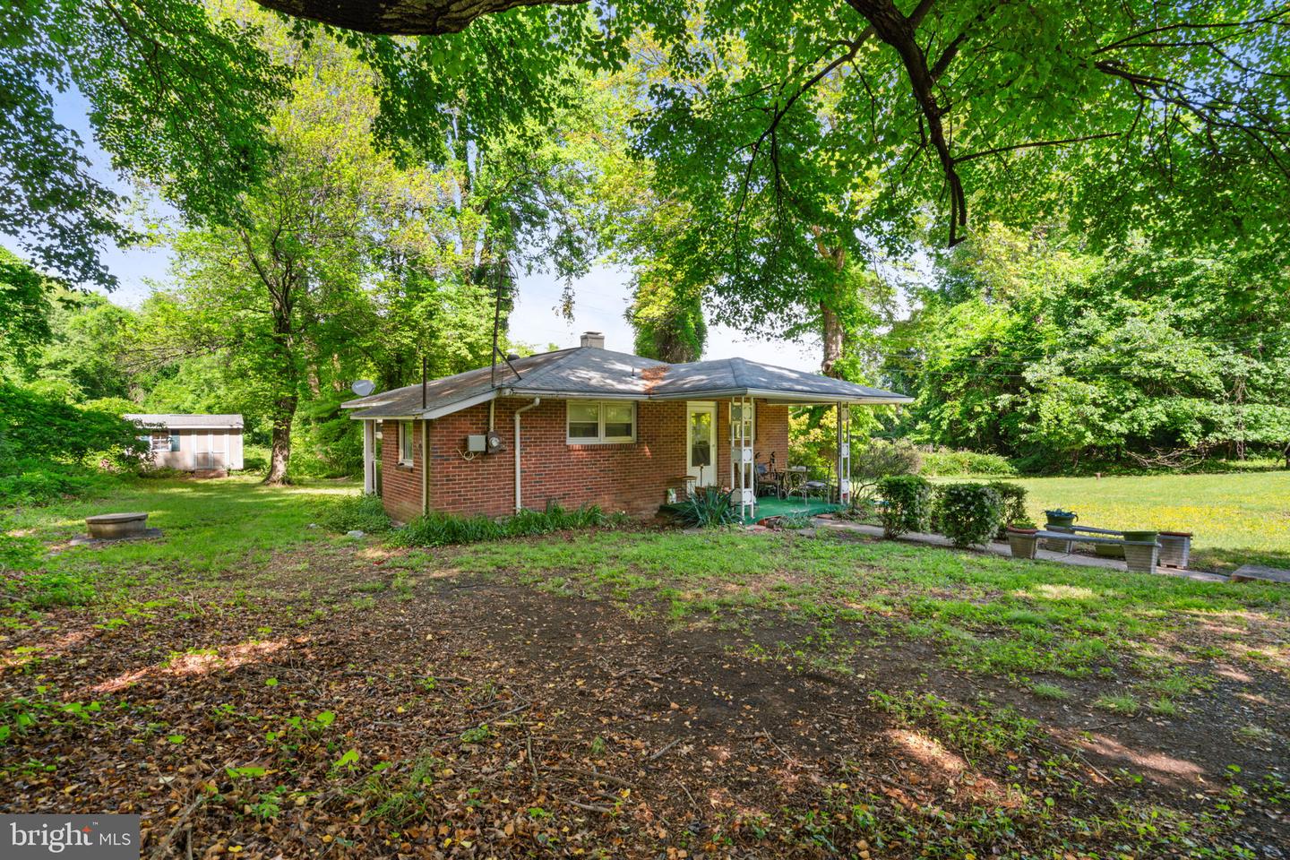 1950 DONNA LN, WOODBRIDGE, Virginia 22191, 3 Bedrooms Bedrooms, ,1 BathroomBathrooms,Residential,For sale,1950 DONNA LN,VAPW2093910 MLS # VAPW2093910