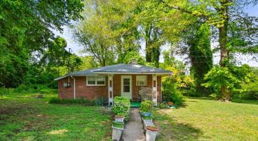 1950 DONNA LN, WOODBRIDGE, Virginia 22191, 3 Bedrooms Bedrooms, ,1 BathroomBathrooms,Residential,For sale,1950 DONNA LN,VAPW2093910 MLS # VAPW2093910