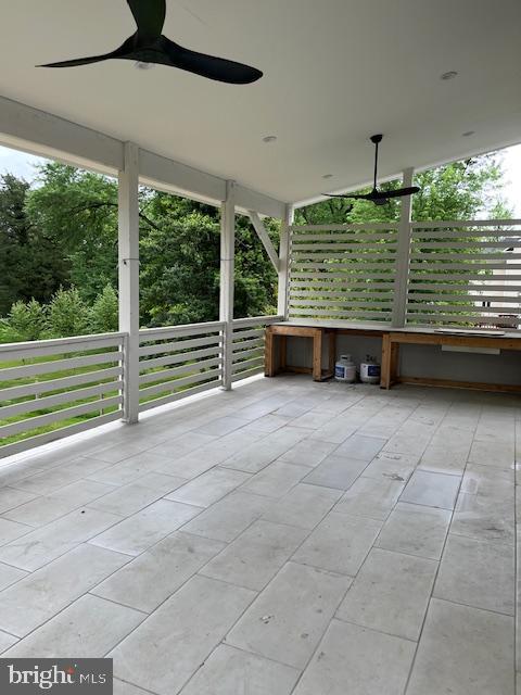 2811 CEDAR LN, VIENNA, Virginia 22180, 3 Bedrooms Bedrooms, ,2 BathroomsBathrooms,Residential,For sale,2811 CEDAR LN,VAFX2238672 MLS # VAFX2238672